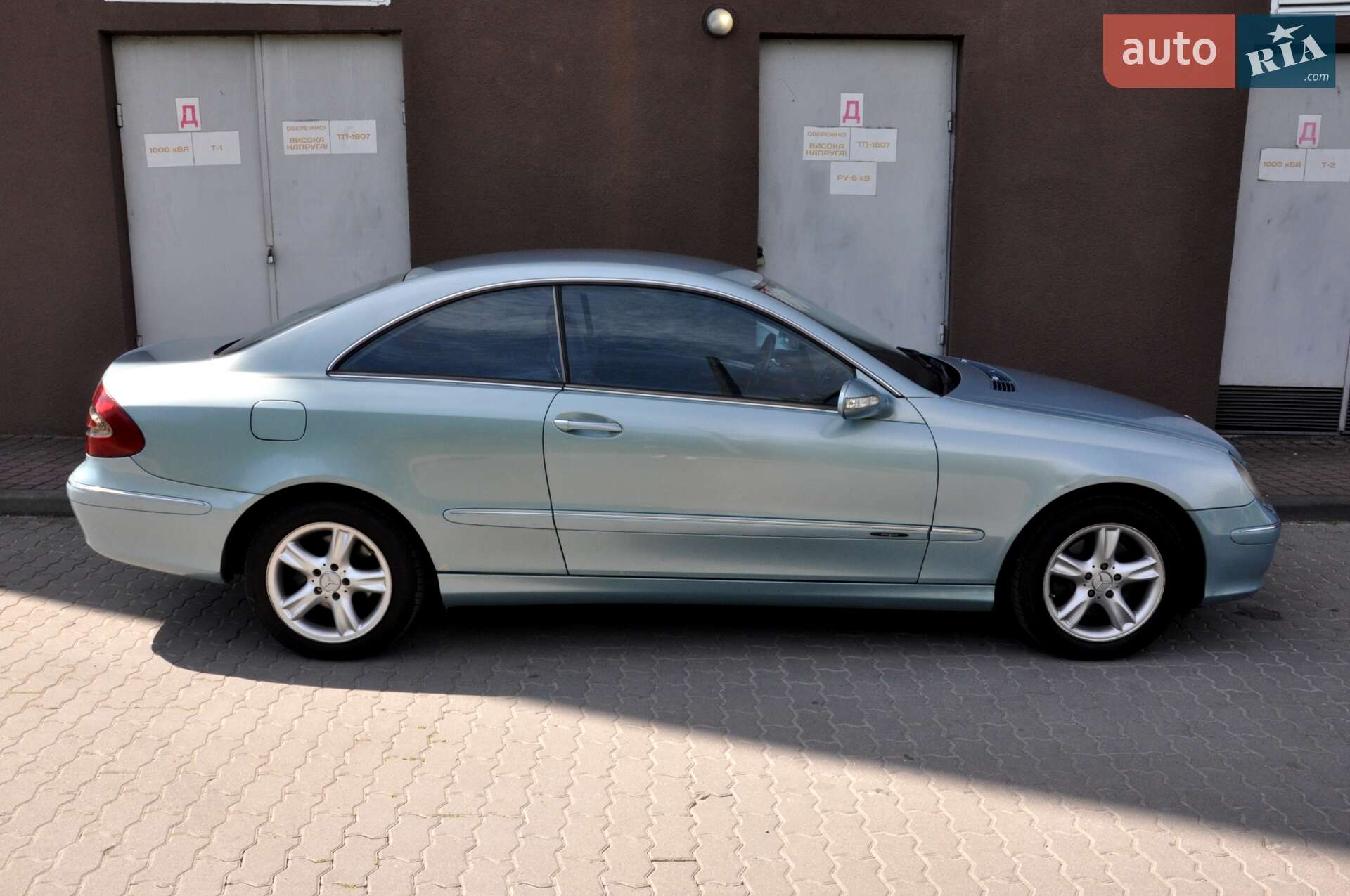 Mercedes-Benz CLK-Class 2003 VIN WDB2093611F007640 фото оголошення 7 з 34