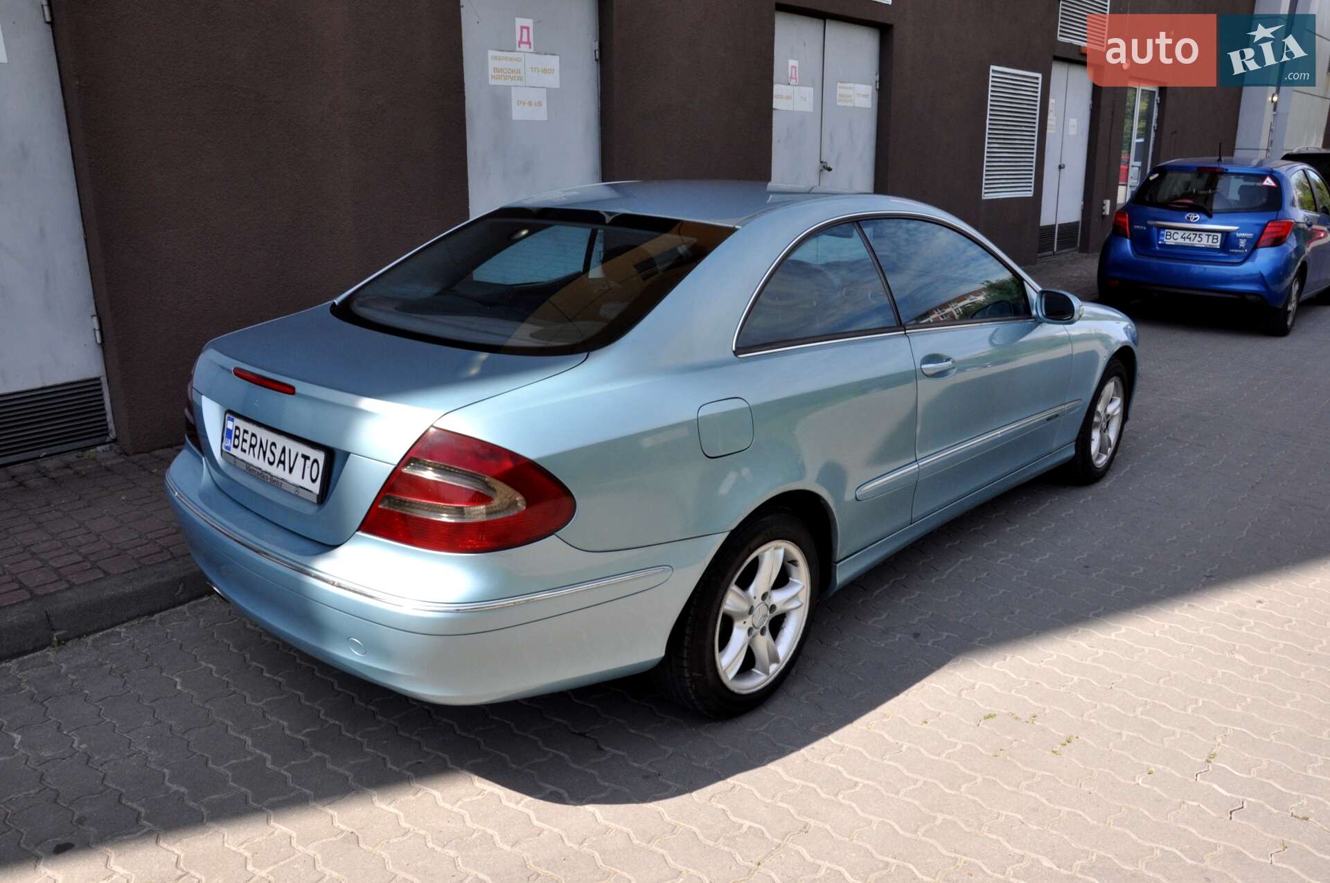 Mercedes-Benz CLK-Class 2003 VIN WDB2093611F007640 фото оголошення 8 з 34