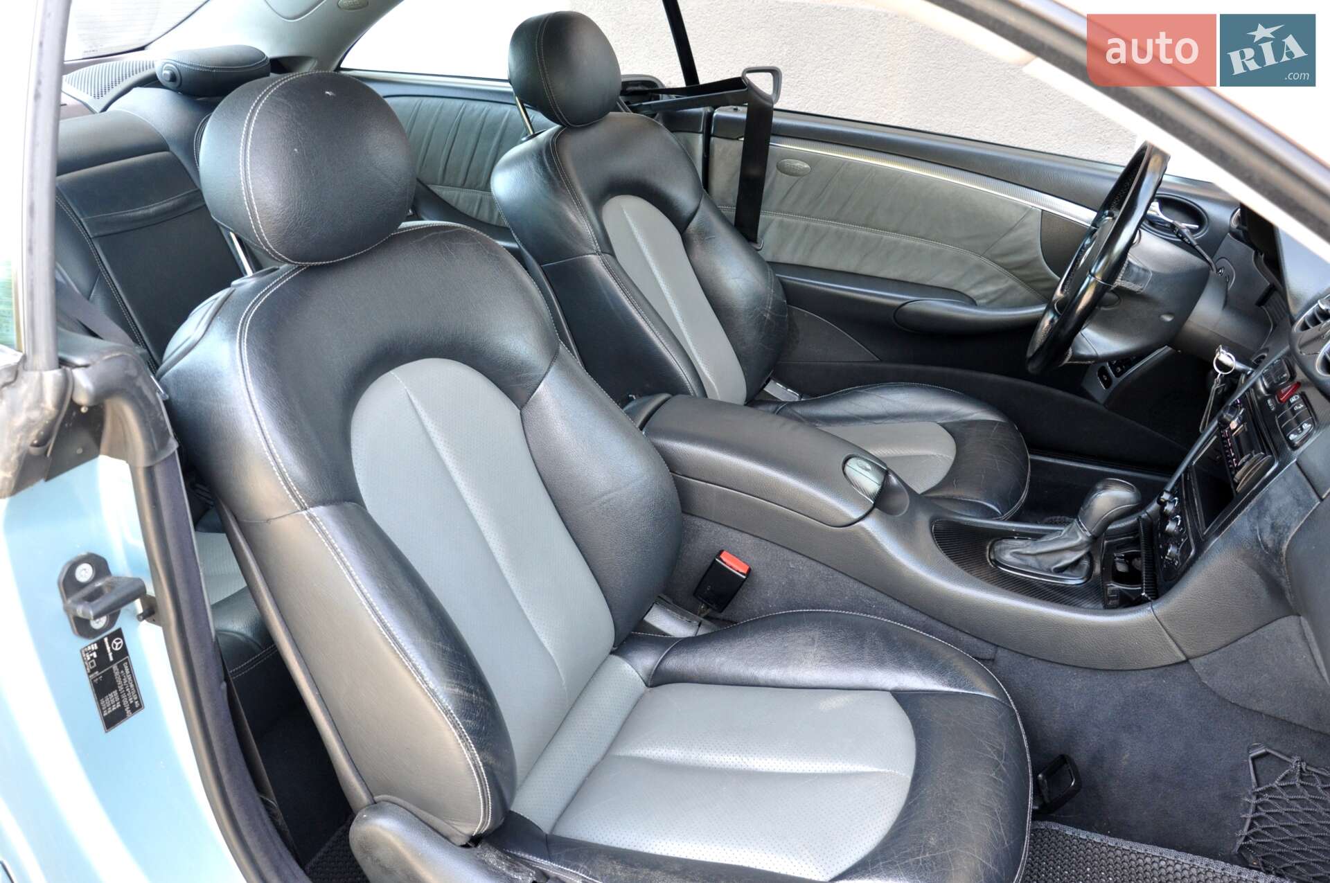 Mercedes-Benz CLK-Class 2003 VIN WDB2093611F007640 фото оголошення 21 з 34