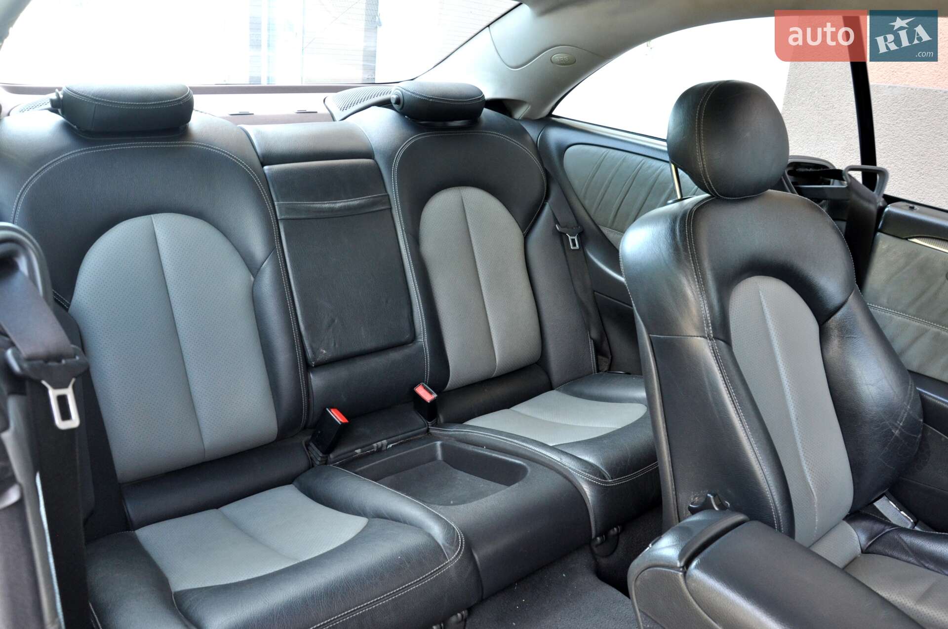 Mercedes-Benz CLK-Class 2003 VIN WDB2093611F007640 фото оголошення 22 з 34