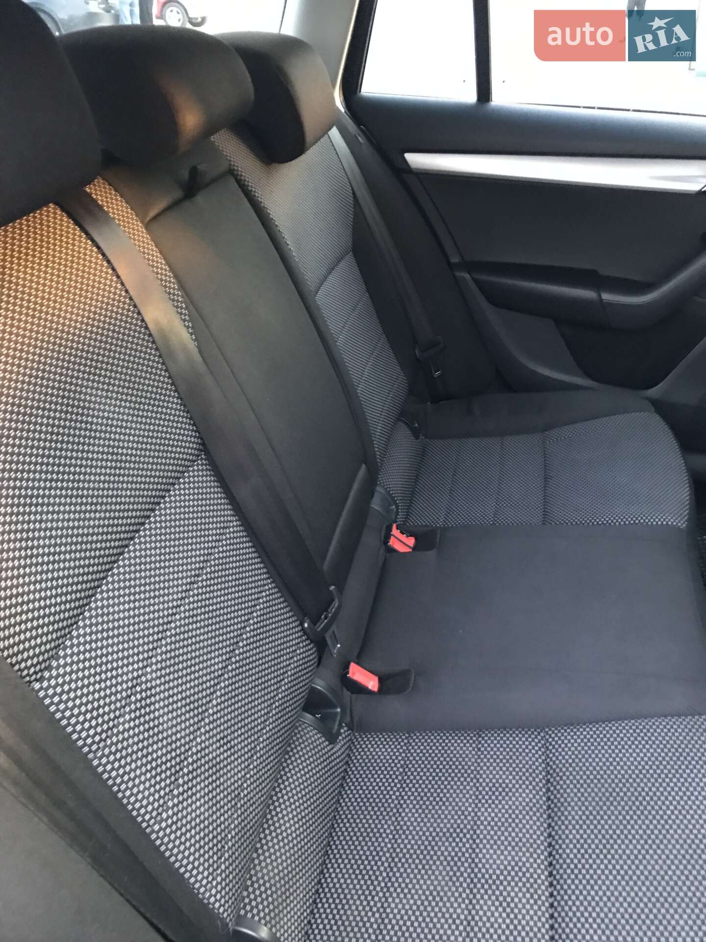 Skoda Octavia 2014 VIN TMBJG9NE3F0120411 фото оголошення 8 з 14