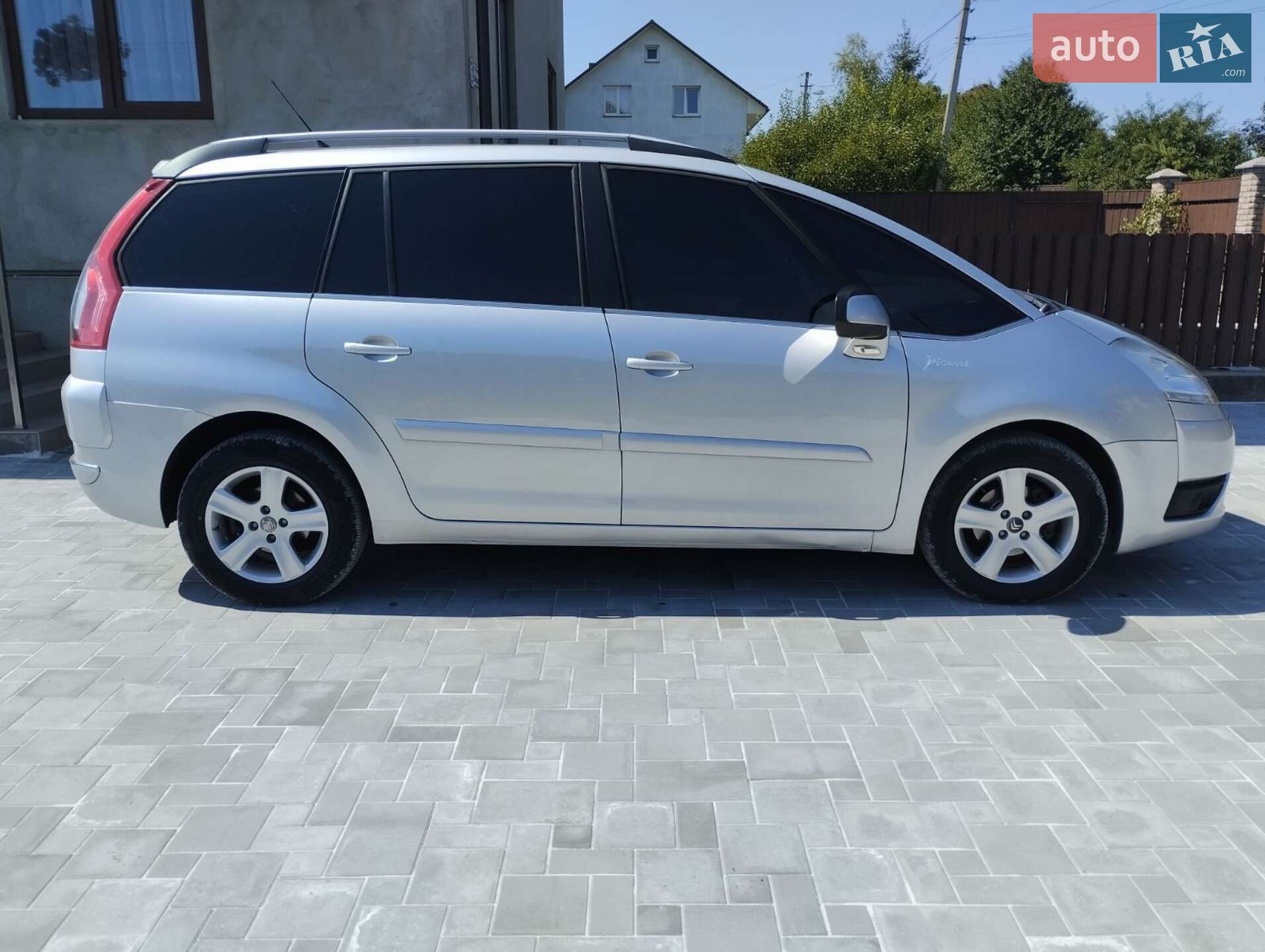 Citroen Grand C4 Picasso 2012 VIN VF7UA9HR8CJ646656 фото оголошення 3 з 6