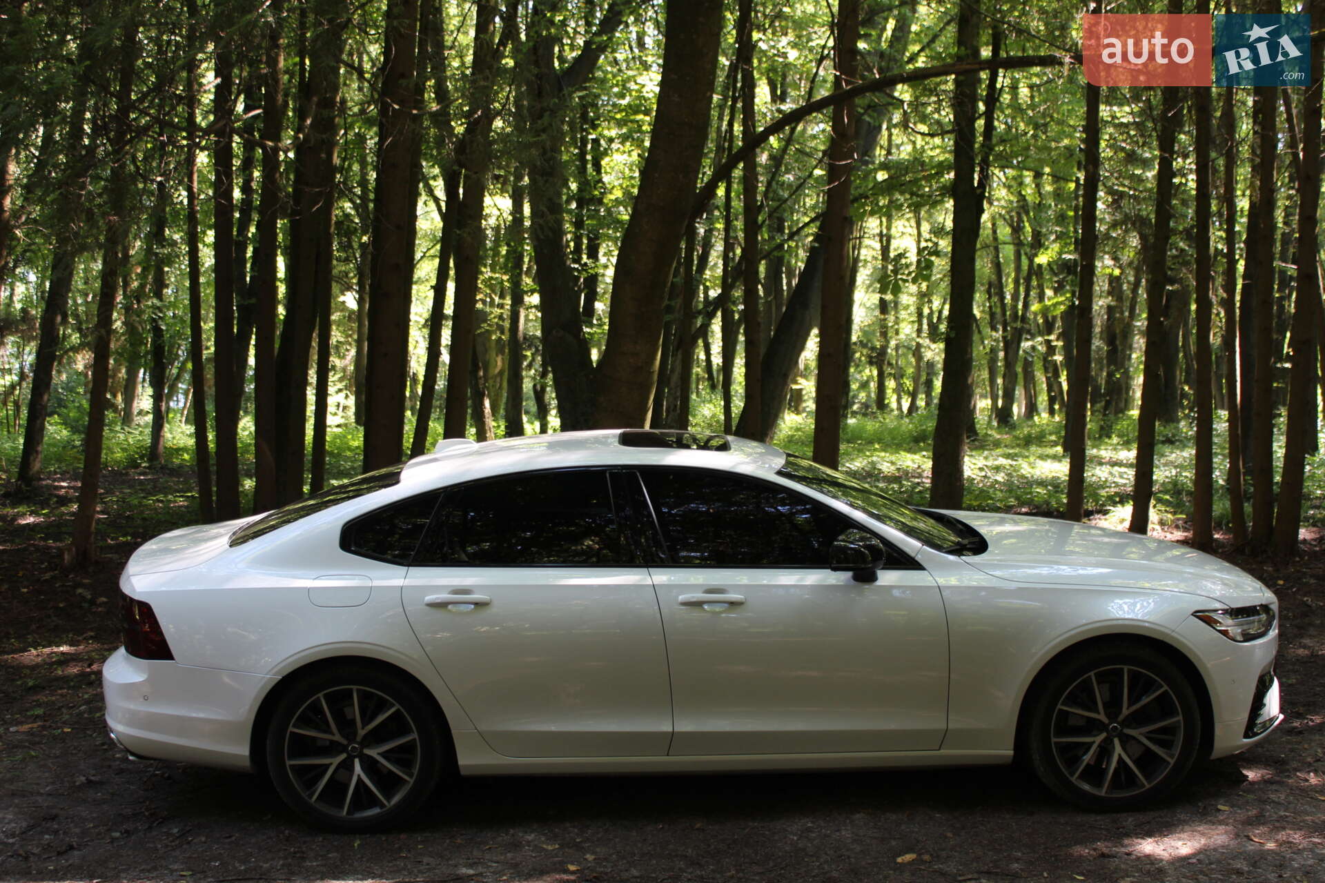 Volvo S90 2016 VIN YV1A22MK6H1010277 фото оголошення 31 з 60