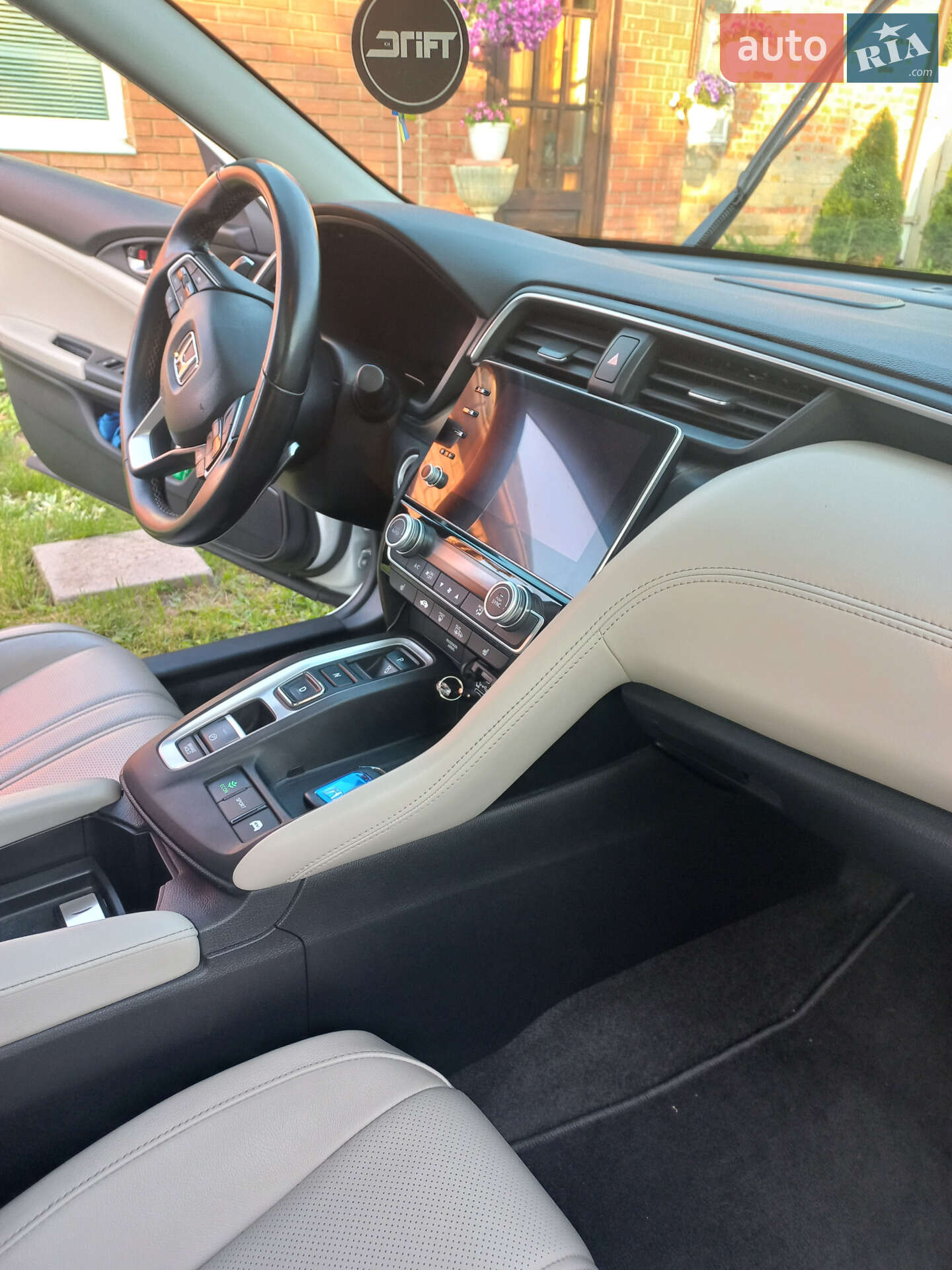 Honda Insight 2020 VIN 19XZE4F93ME003168 фото оголошення 31 з 34