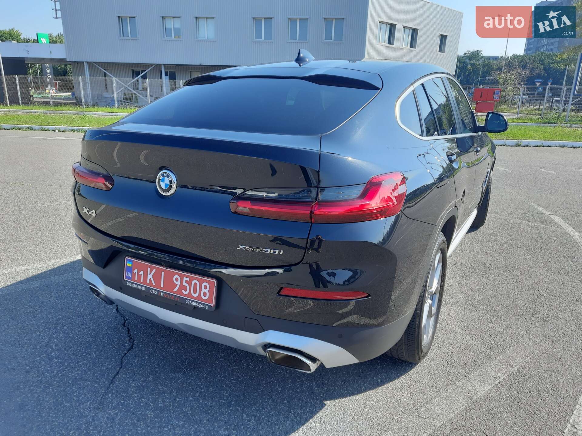 BMW X4 2024 VIN 5UX33DT04R9W14970 фото оголошення 8 з 32