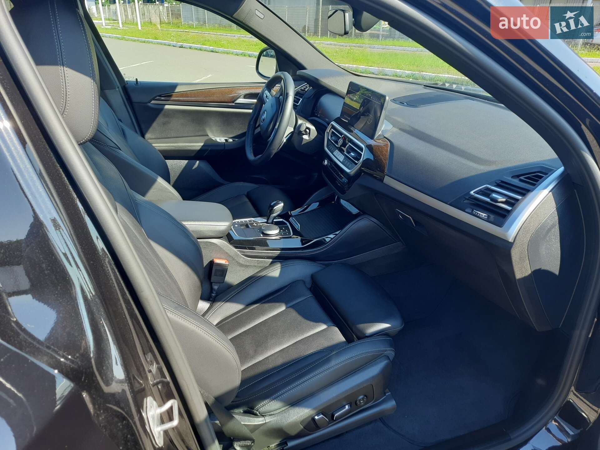 BMW X4 2024 VIN 5UX33DT04R9W14970 фото оголошення 11 з 32
