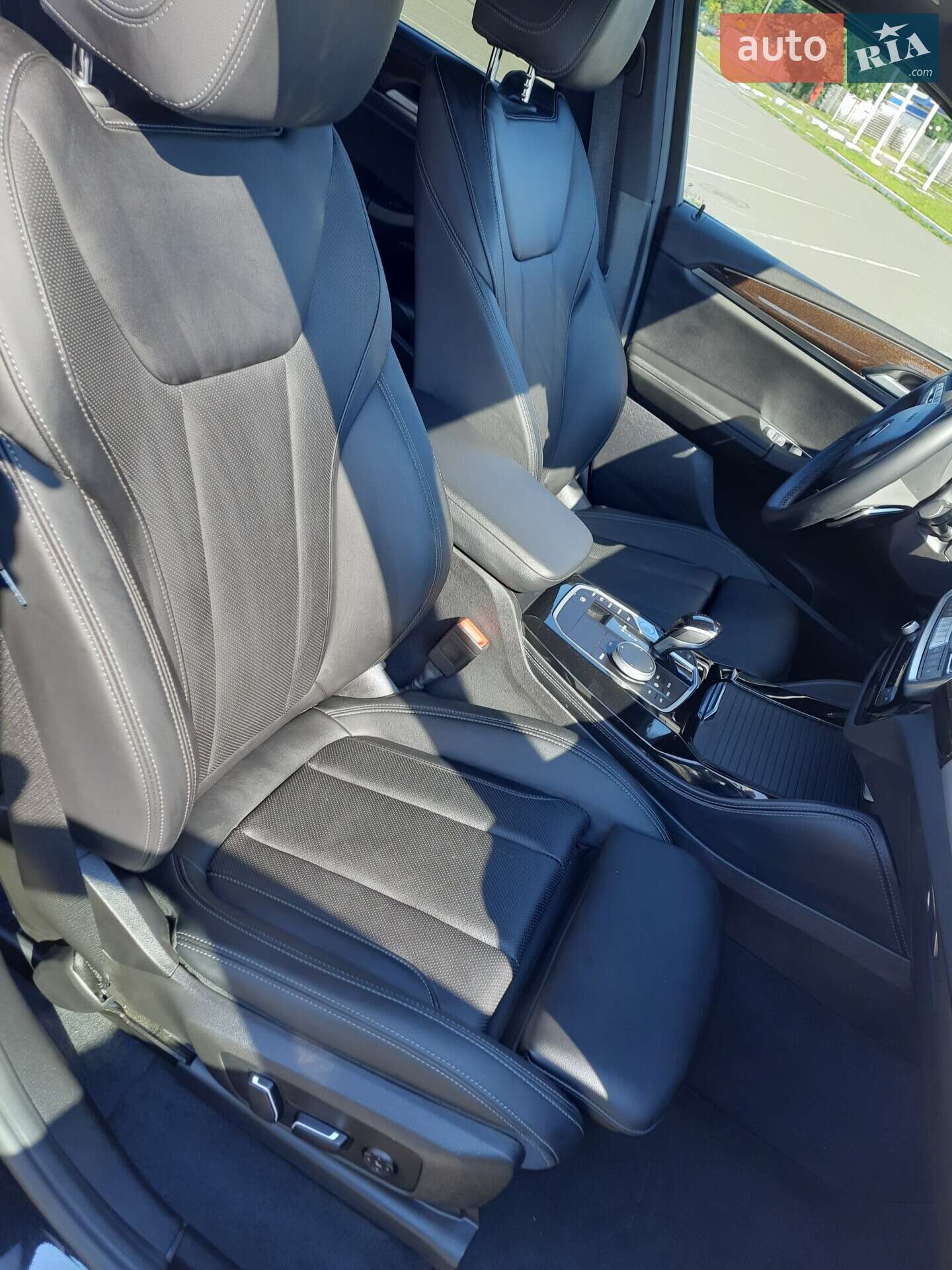BMW X4 2024 VIN 5UX33DT04R9W14970 фото оголошення 13 з 32