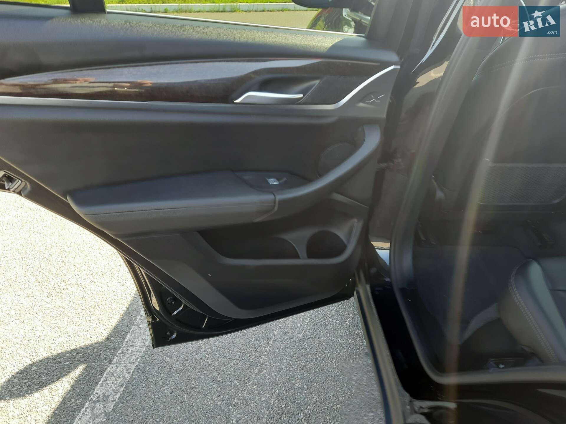 BMW X4 2024 VIN 5UX33DT04R9W14970 фото оголошення 23 з 32