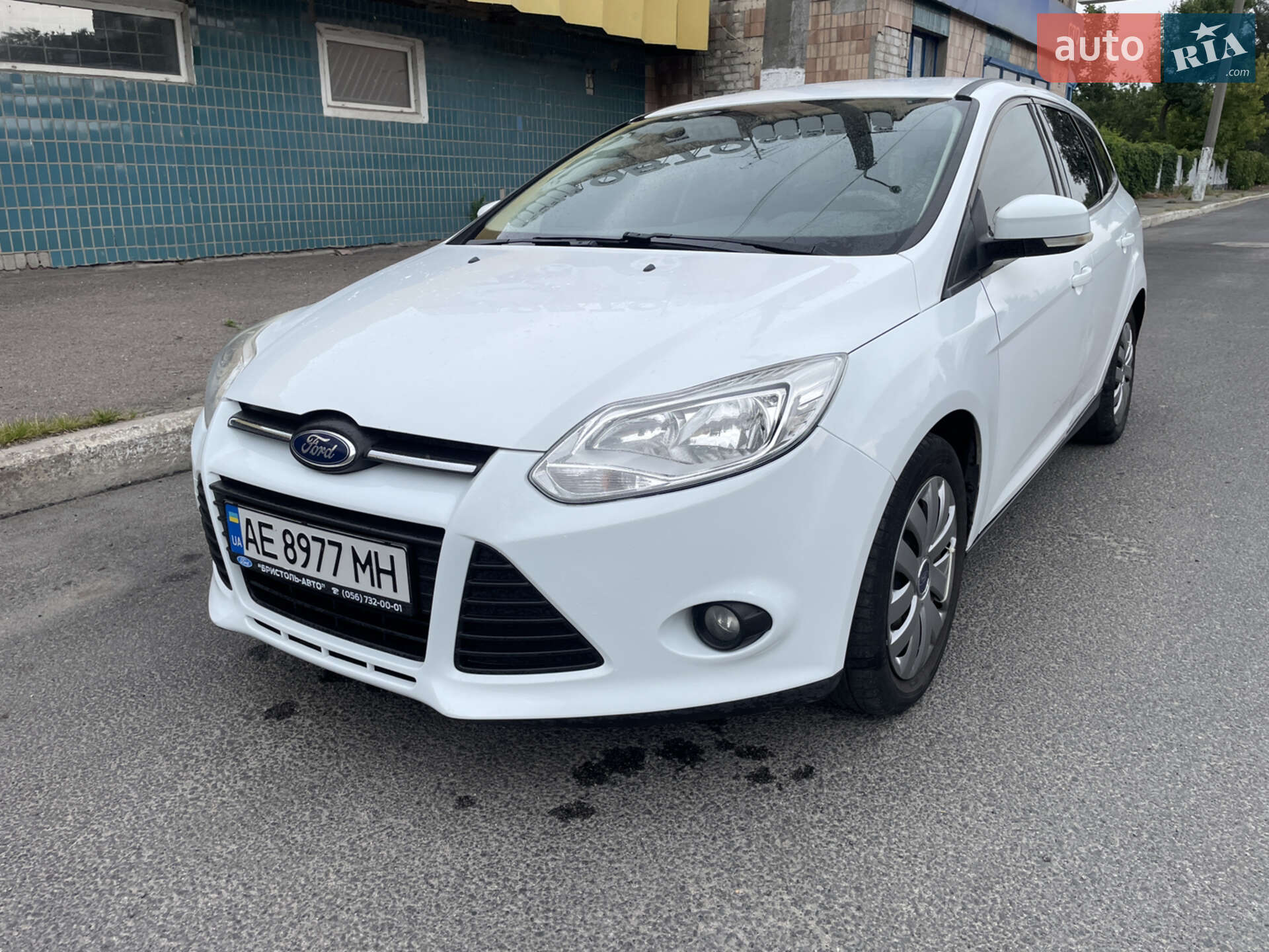 Ford Focus 2013 VIN WF0LXXGCBLDR11276 фото оголошення 2 з 20