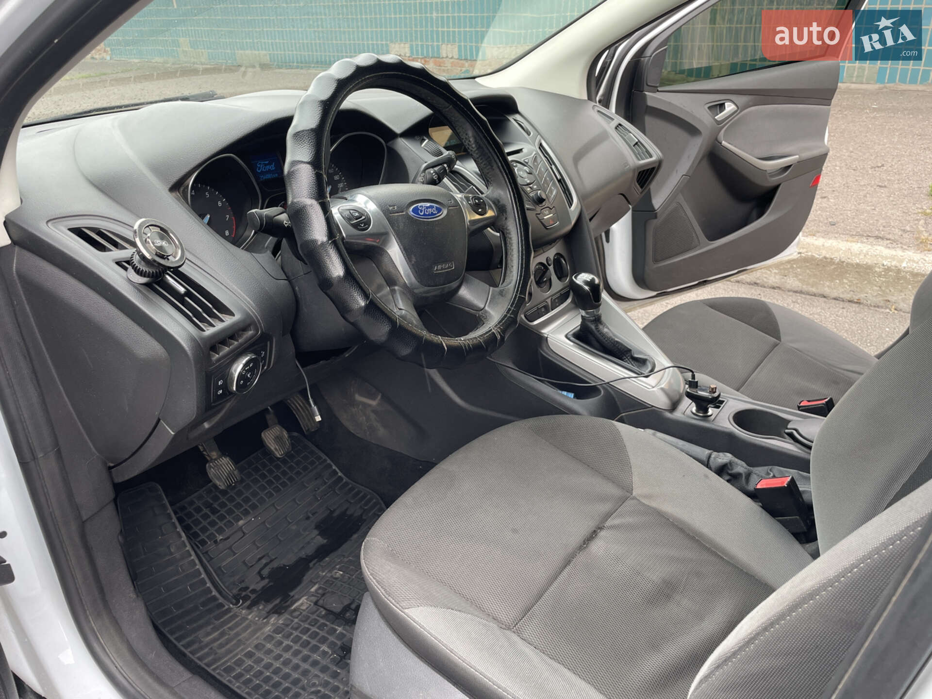 Ford Focus 2013 VIN WF0LXXGCBLDR11276 фото оголошення 17 з 20