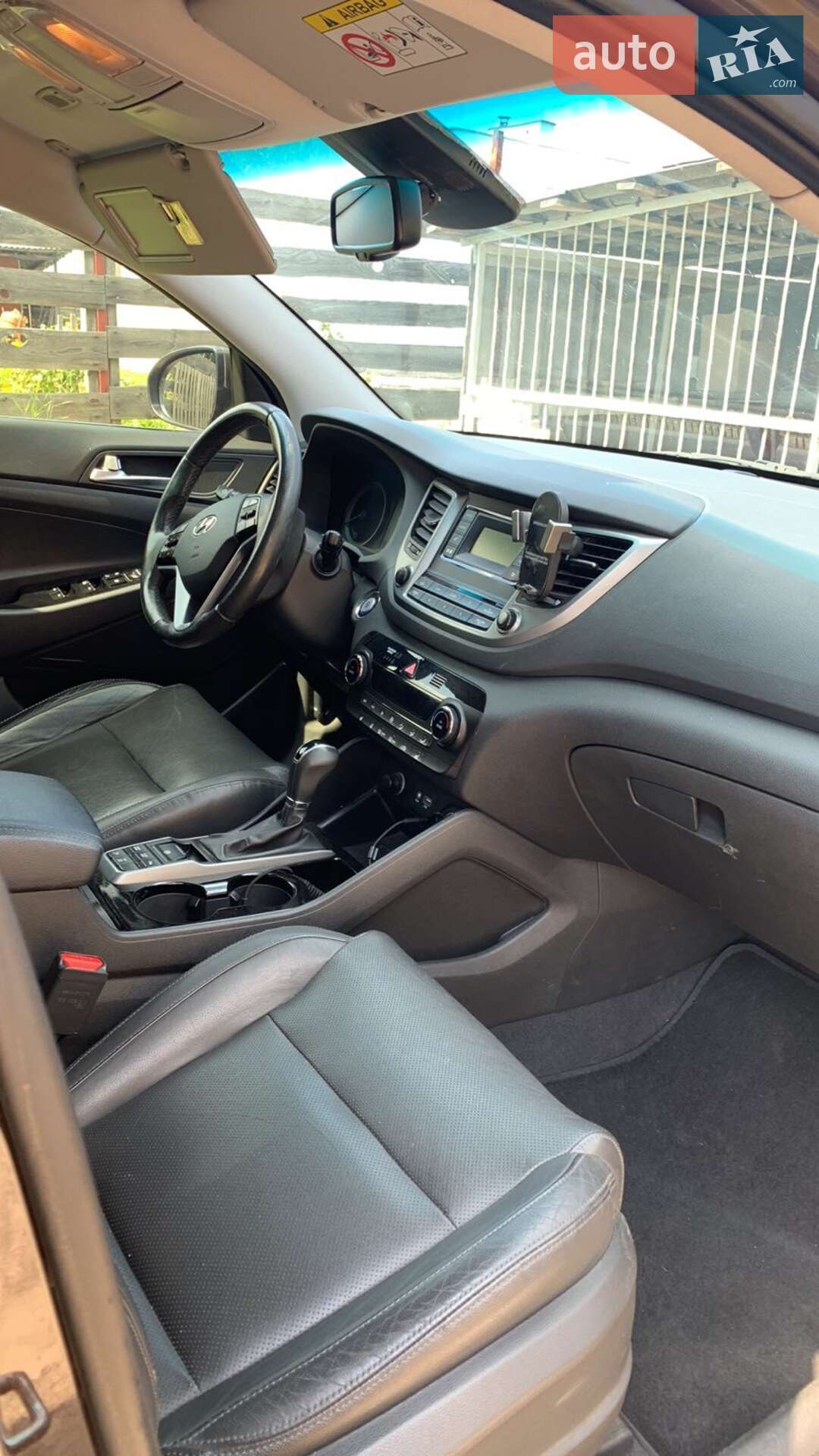 Hyundai Tucson 2017 VIN TMAJ3813DJJ470246 фото оголошення 10 з 17