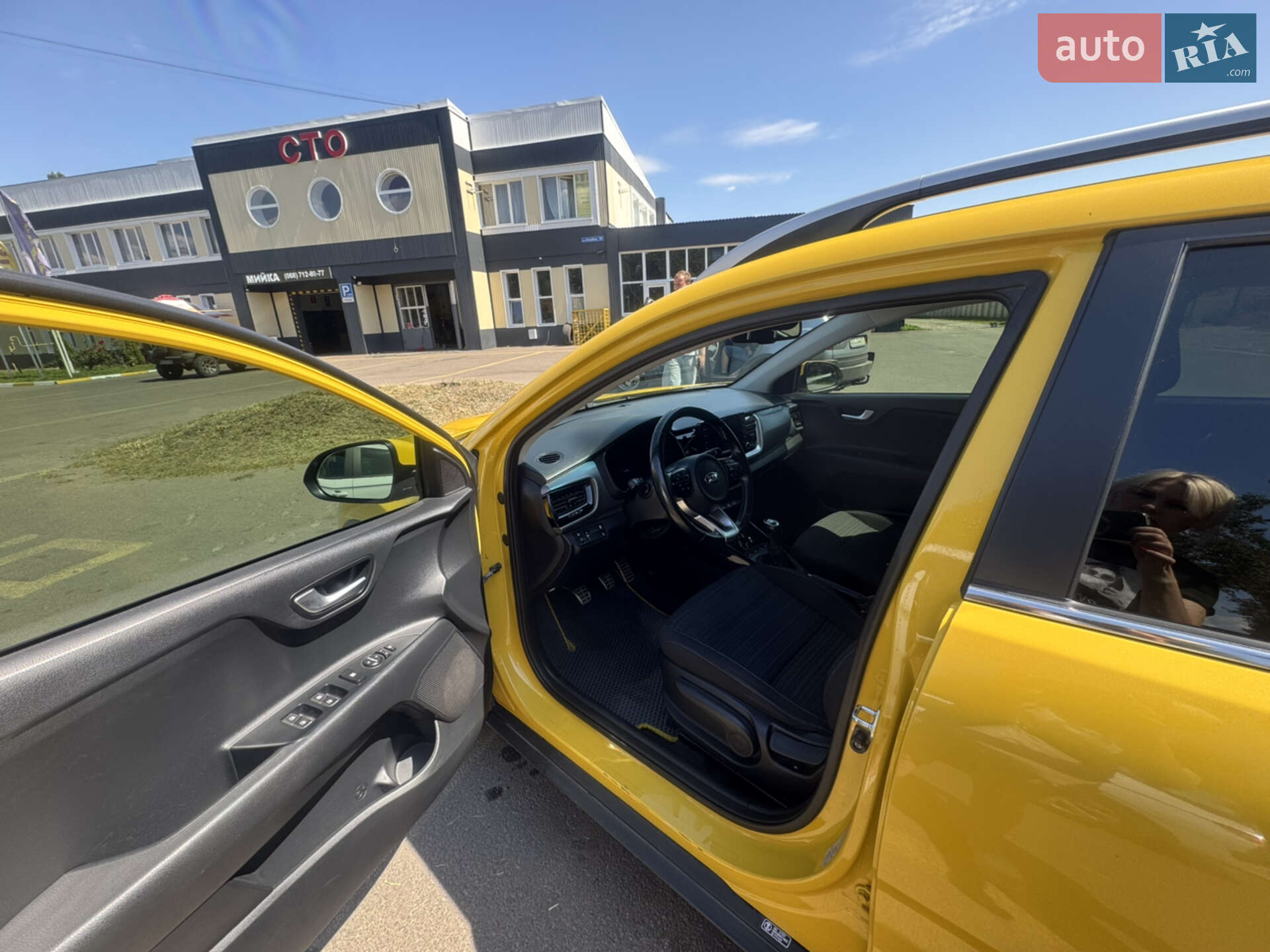 Kia Stonic 2018 VIN KNAD6814AJ6146383 фото оголошення 9 з 21