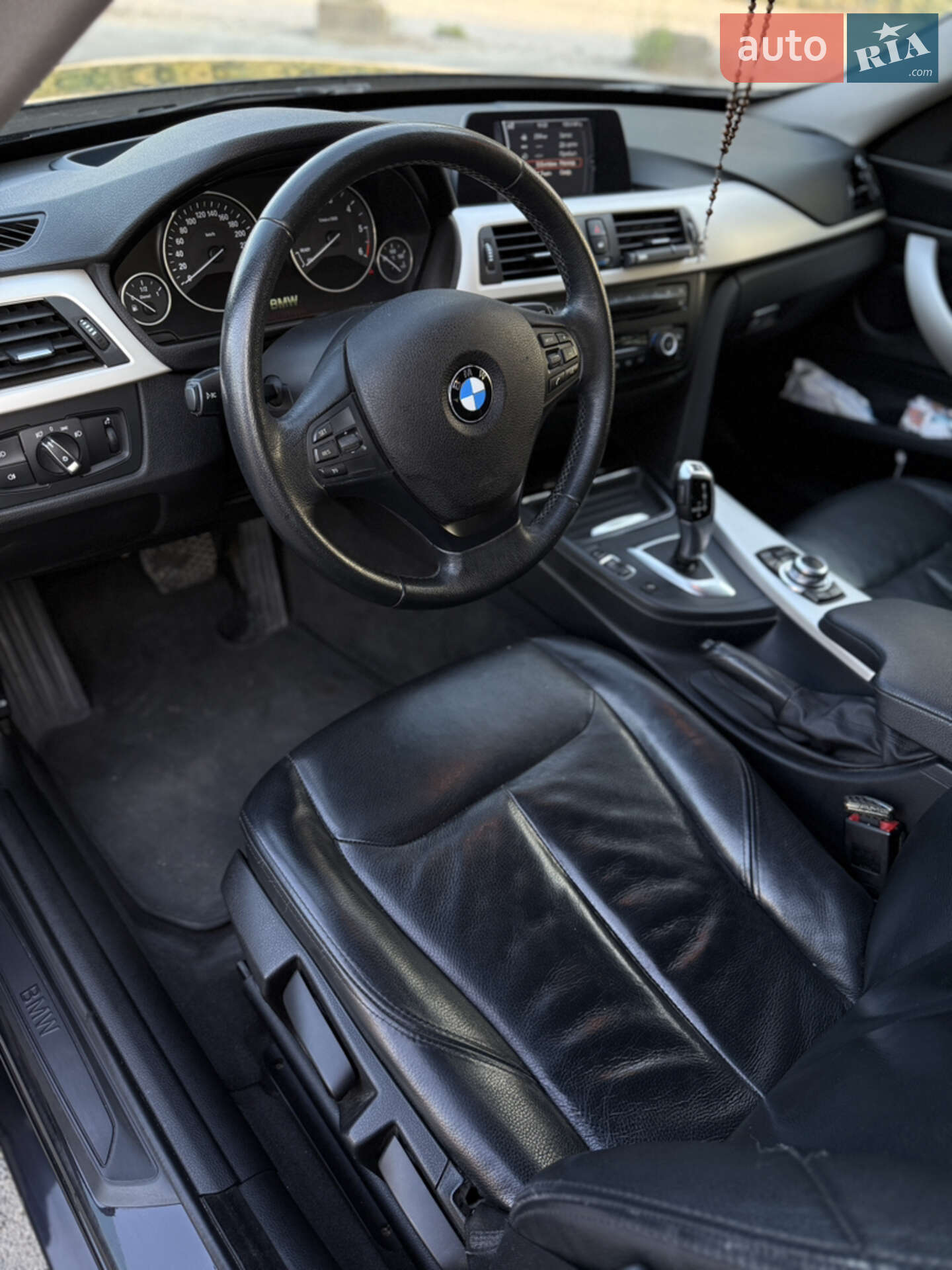 BMW 3 Series GT 2013 VIN WBA3Y11060D375035 фото оголошення 18 з 20