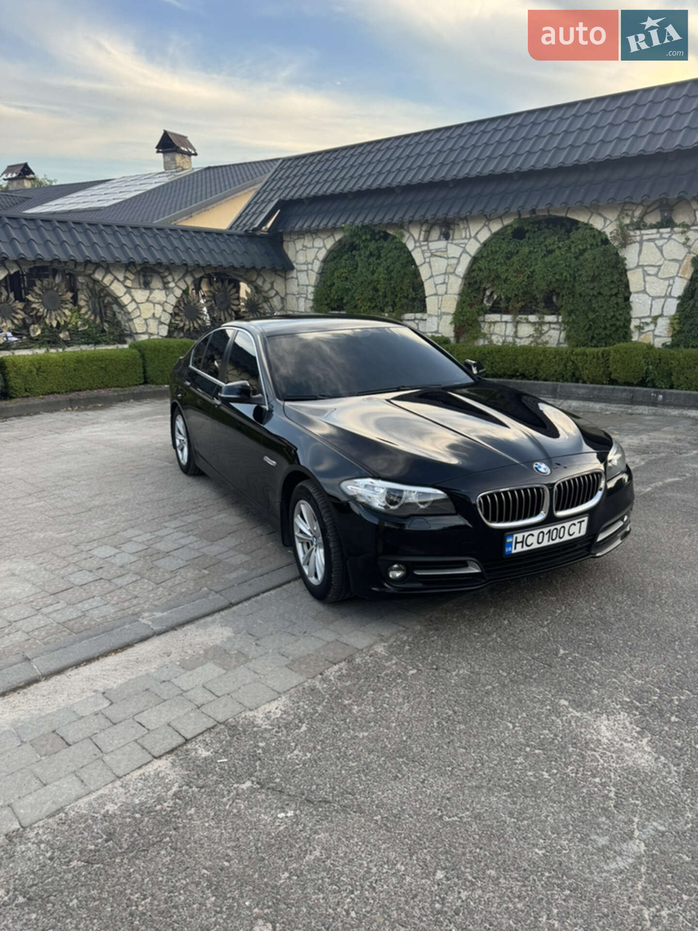 BMW 5 Series 2016 VIN WBA5A31070G368389 фото оголошення 2 з 31