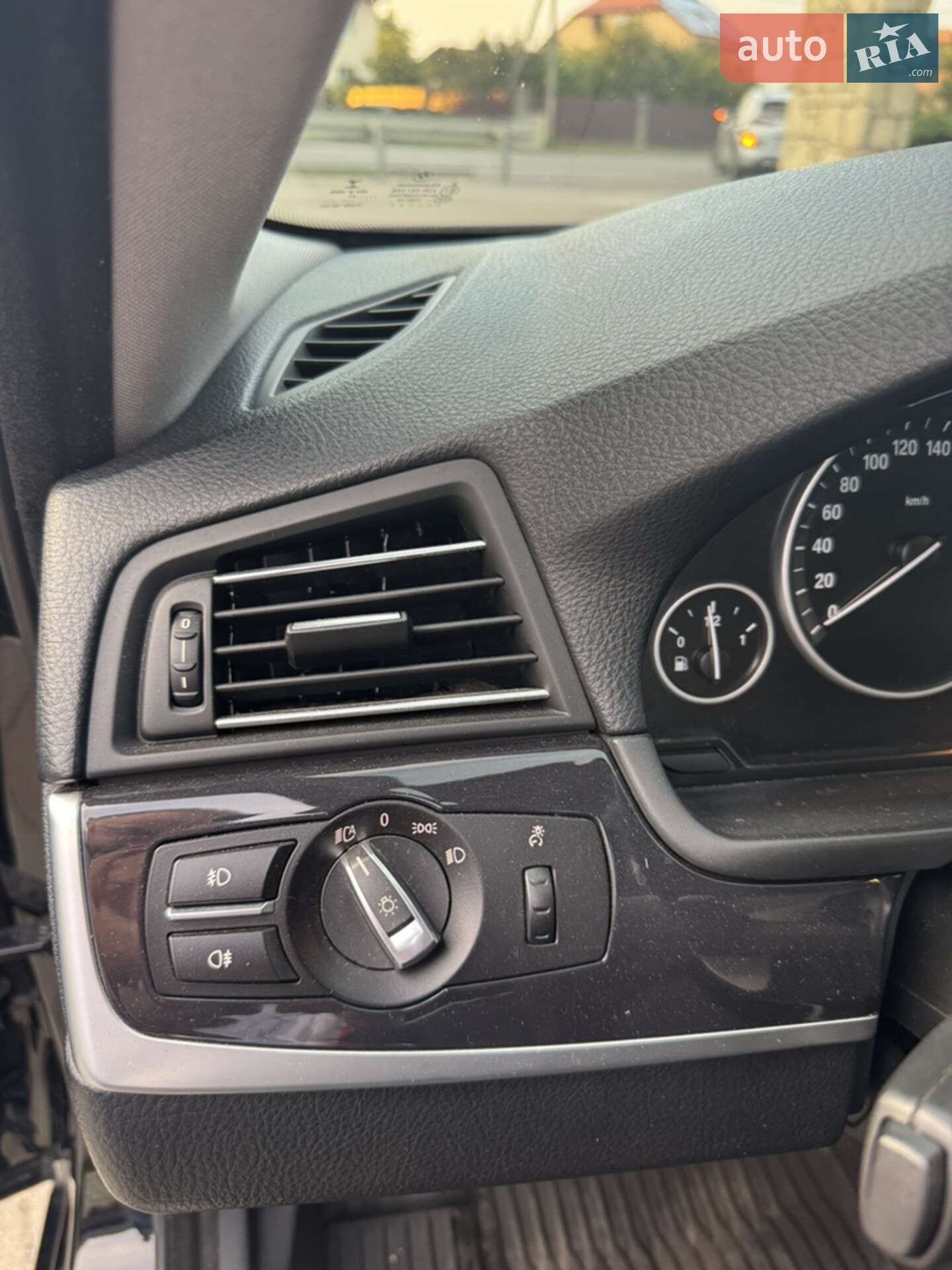 BMW 5 Series 2016 VIN WBA5A31070G368389 фото оголошення 23 з 31