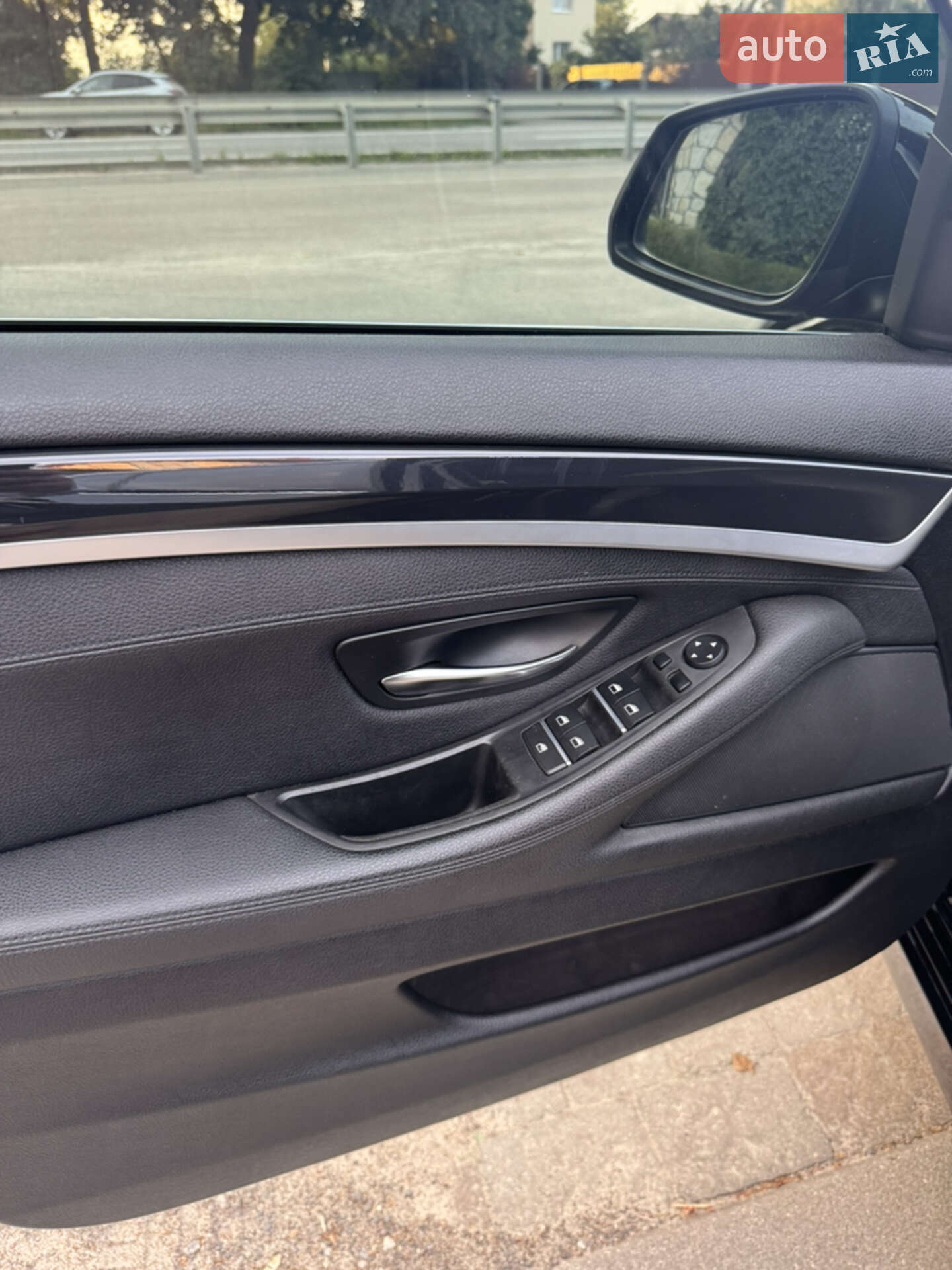 BMW 5 Series 2016 VIN WBA5A31070G368389 фото оголошення 22 з 31