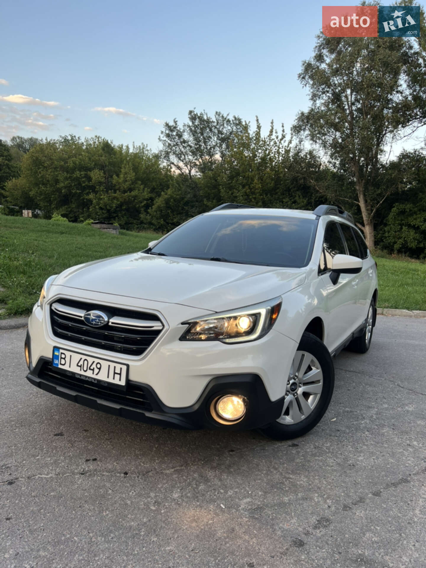 Subaru Outback 2018 VIN 4S4BSAFC5K3248767 фото оголошення 5 з 46