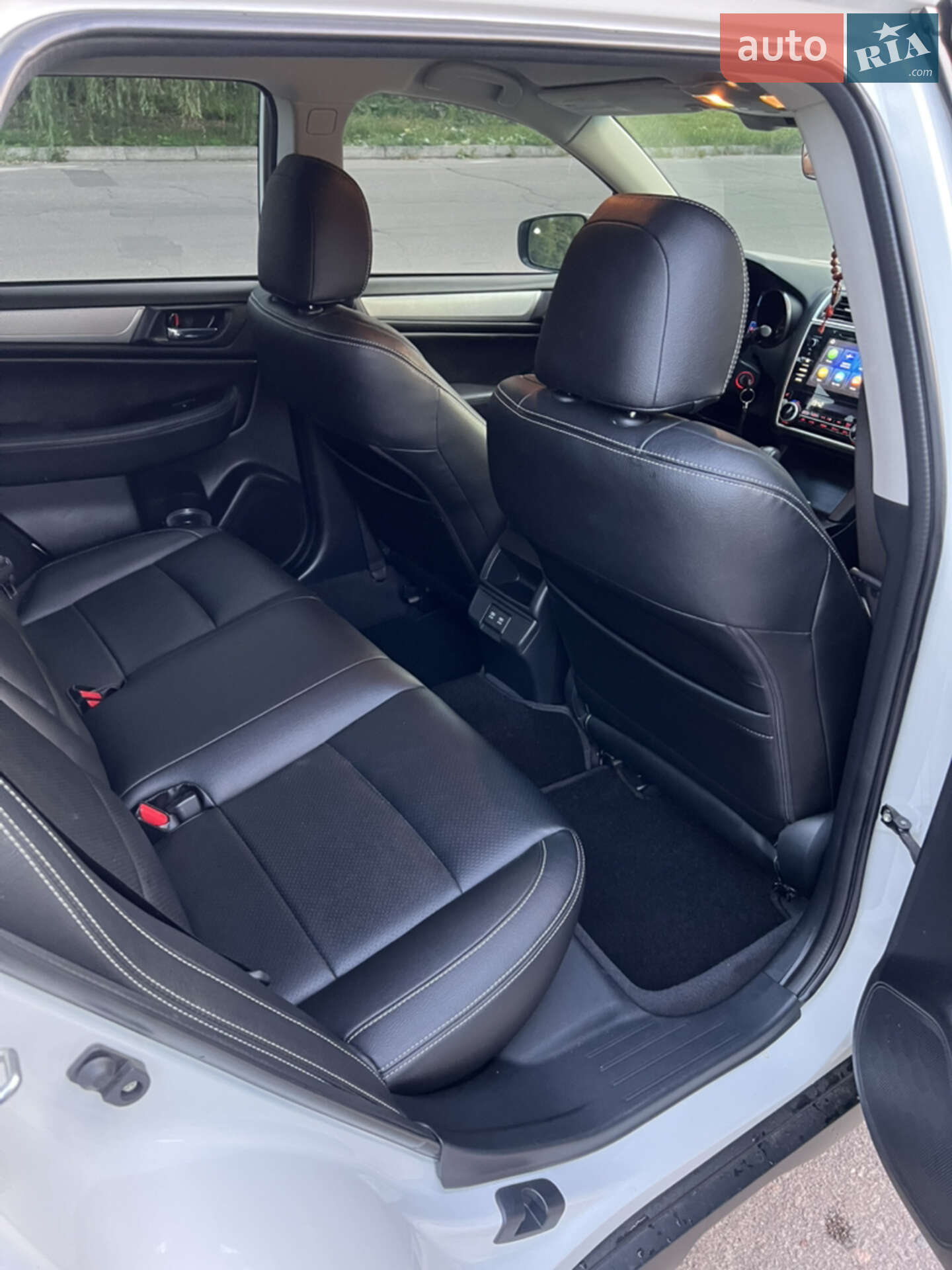 Subaru Outback 2018 VIN 4S4BSAFC5K3248767 фото оголошення 26 з 46