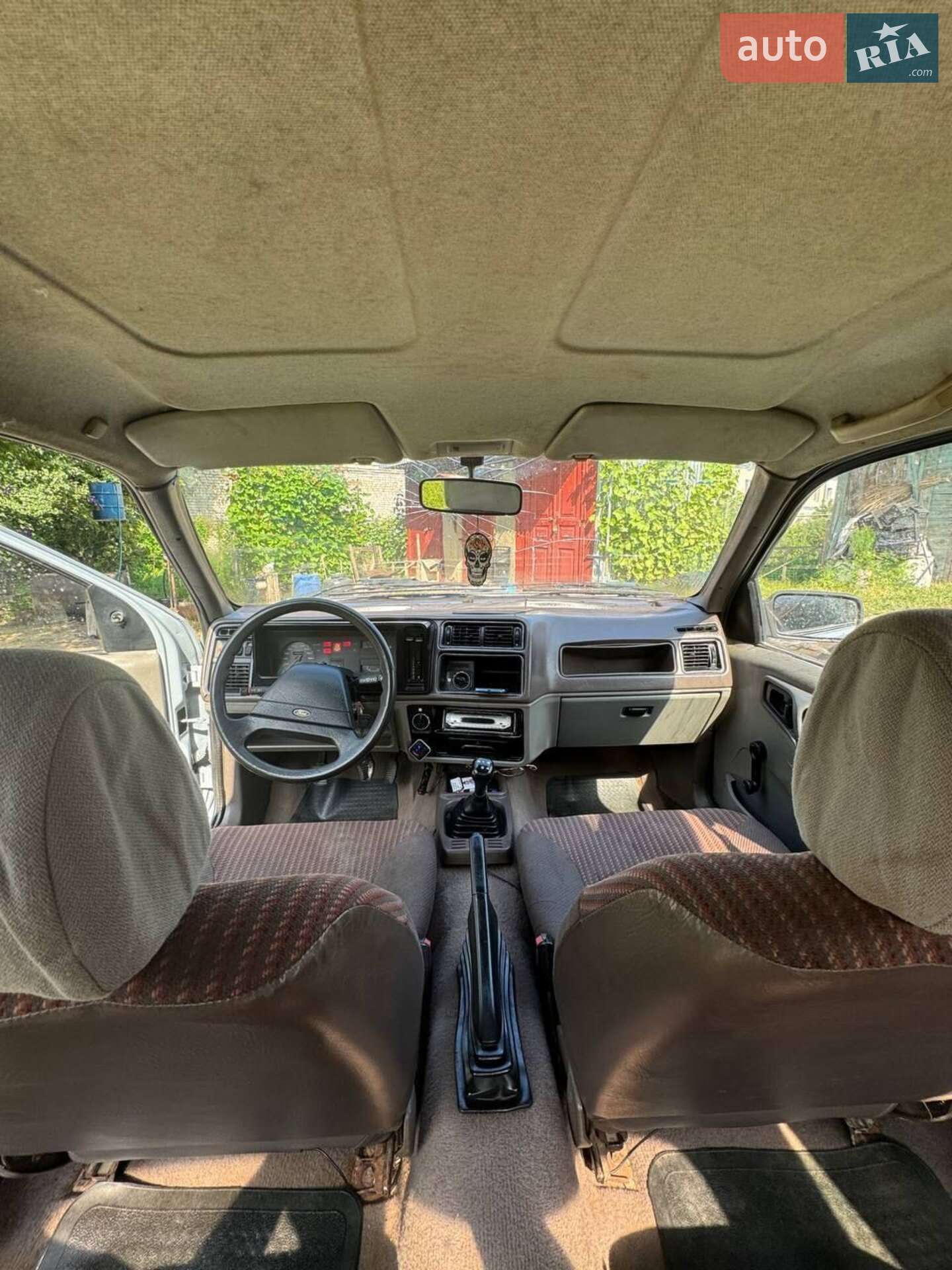 Ford Sierra 1985 VIN WF0AXXGBBAFA37173 фото оголошення 13 з 28