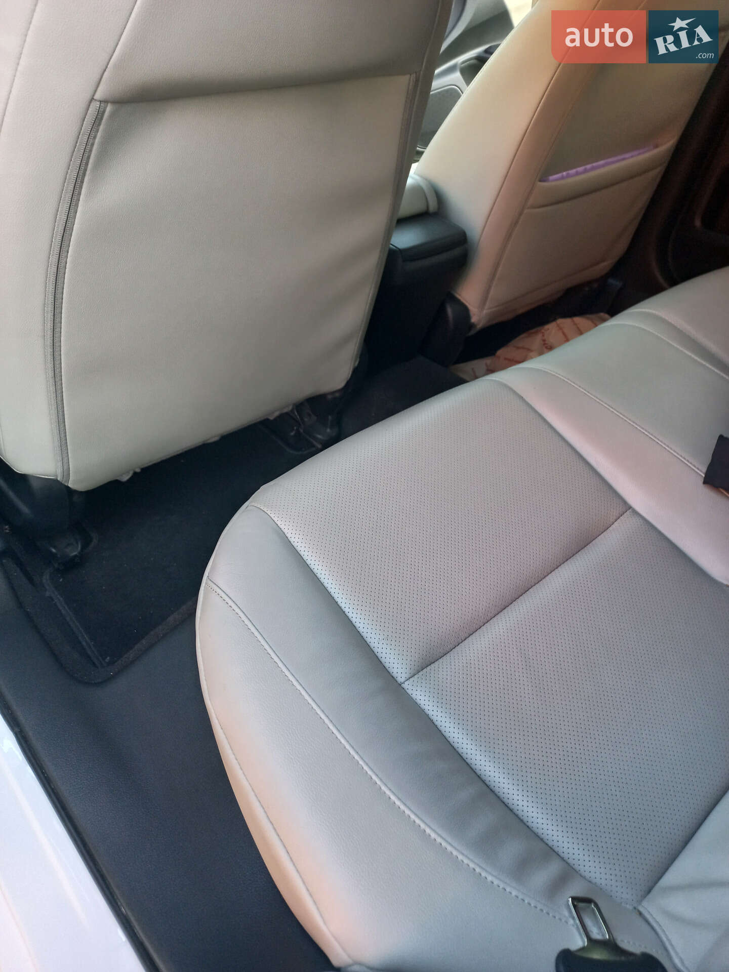 Honda Insight 2020 VIN 19XZE4F93ME003168 фото оголошення 18 з 34