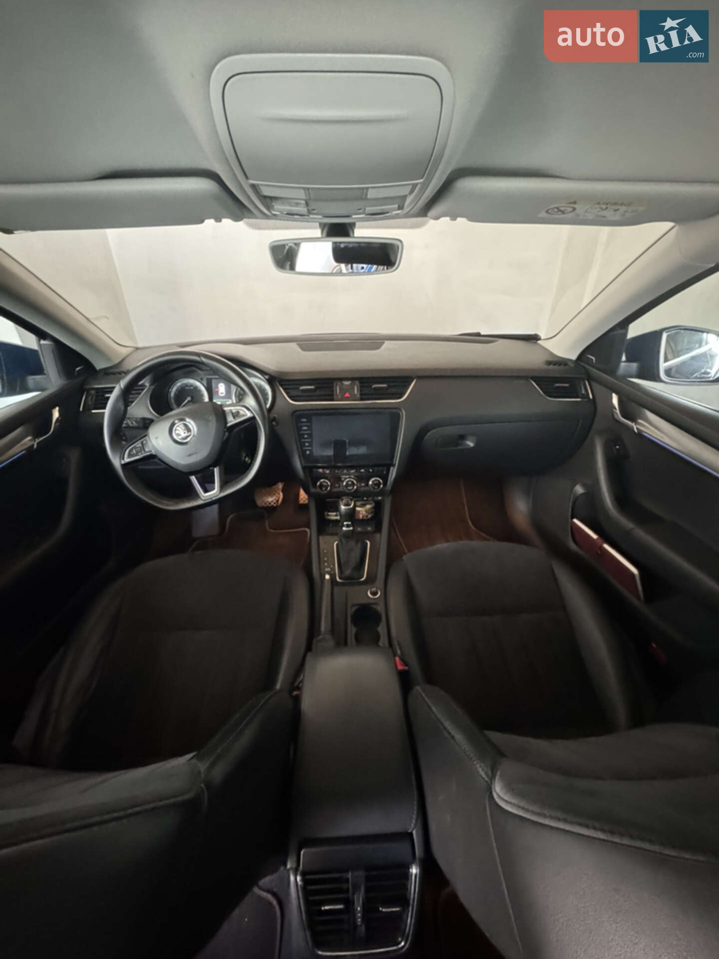 Skoda Octavia 2017 VIN TMBJG9NE3J0024738 фото оголошення 9 з 11