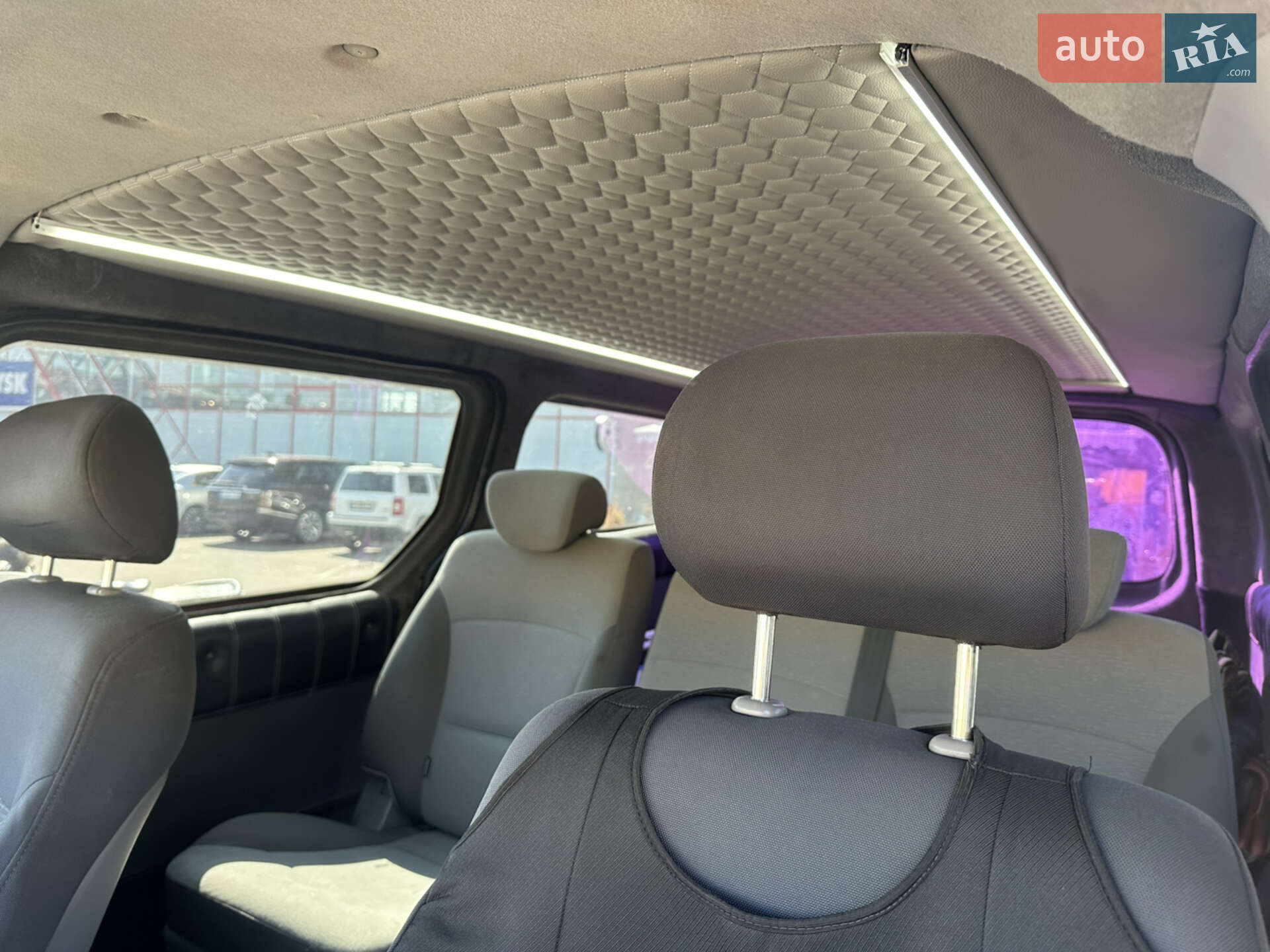 Hyundai H-1 2008 VIN KMFWBH7JP8U026992 фото оголошення 5 з 7