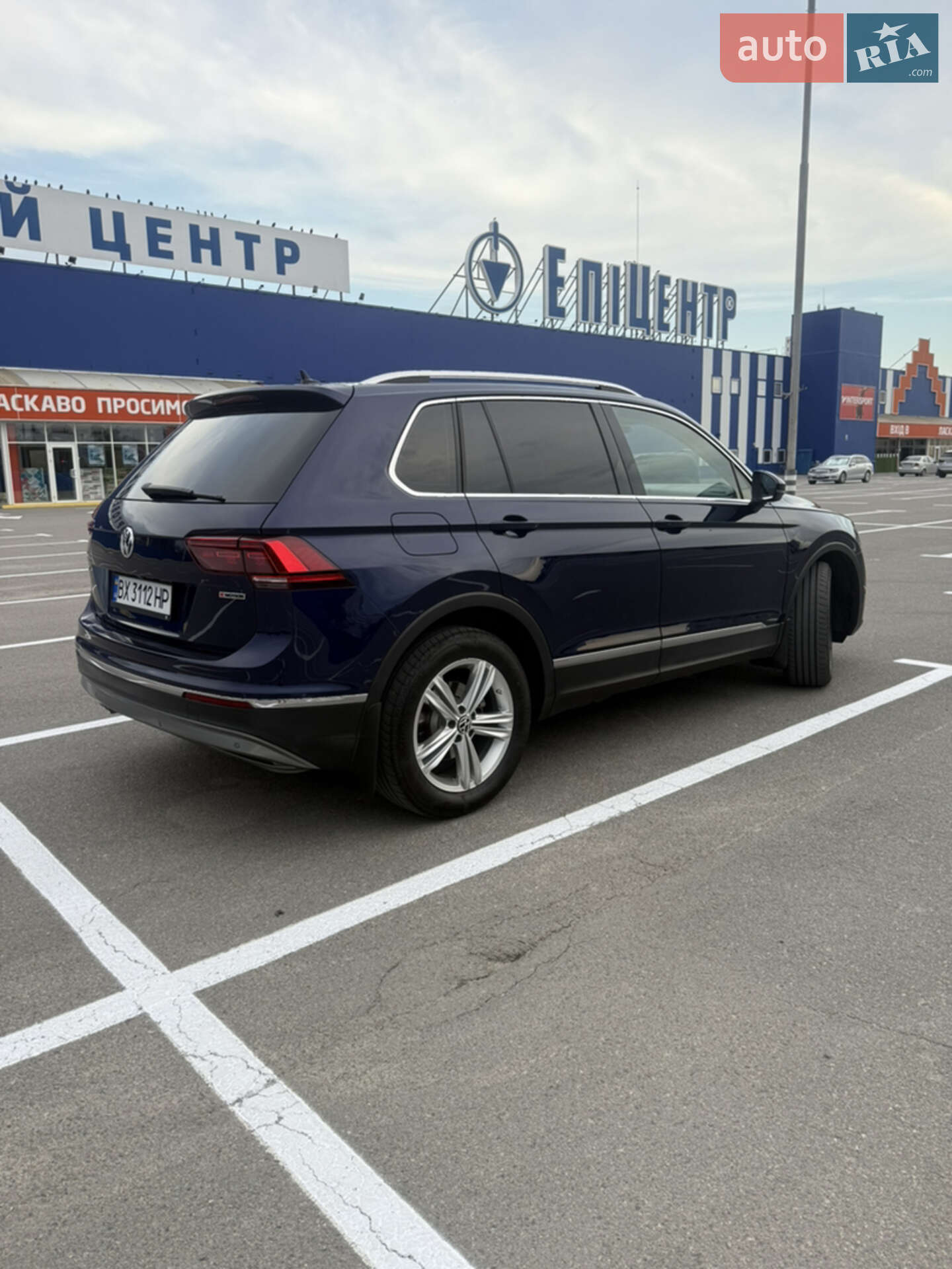 Volkswagen Tiguan 2020 VIN WVGZZZ5NZLW415807 фото оголошення 5 з 25