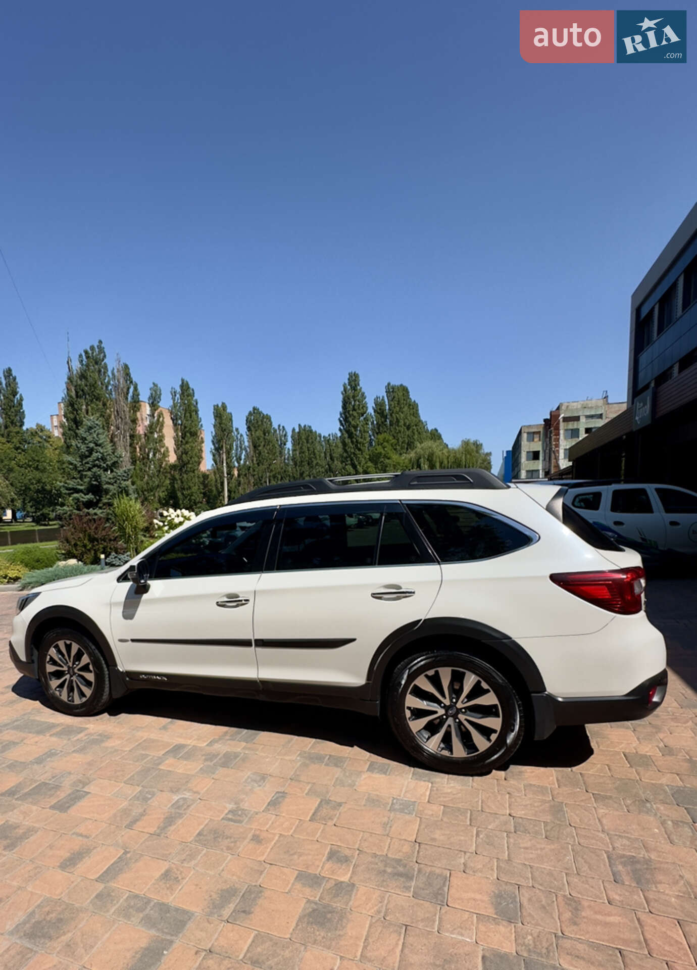 Subaru Outback 2017 VIN JF1BS9LC2HG122628 фото оголошення 7 з 55