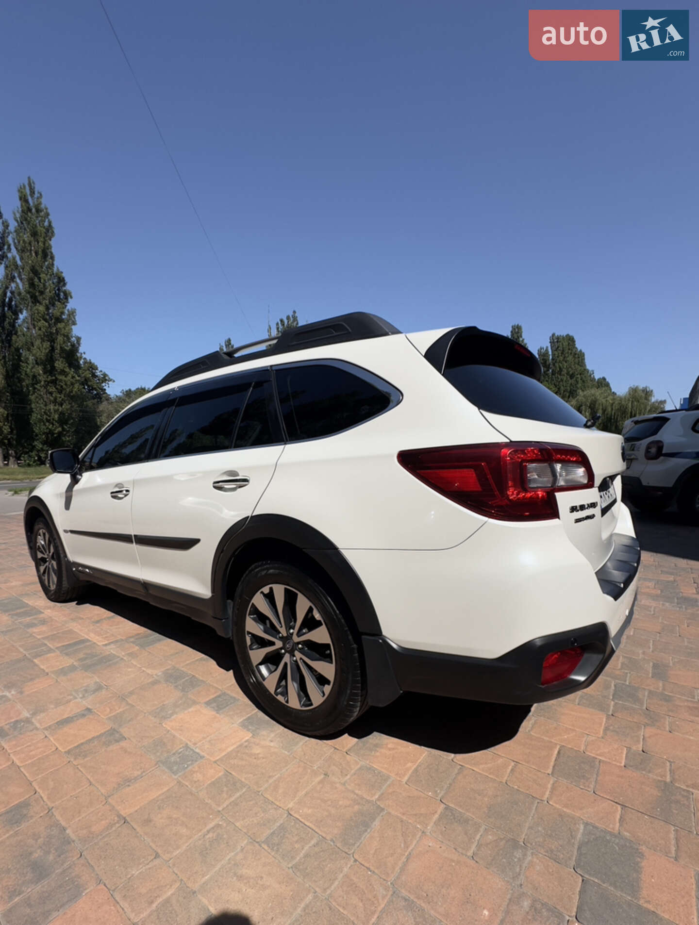 Subaru Outback 2017 VIN JF1BS9LC2HG122628 фото оголошення 10 з 55