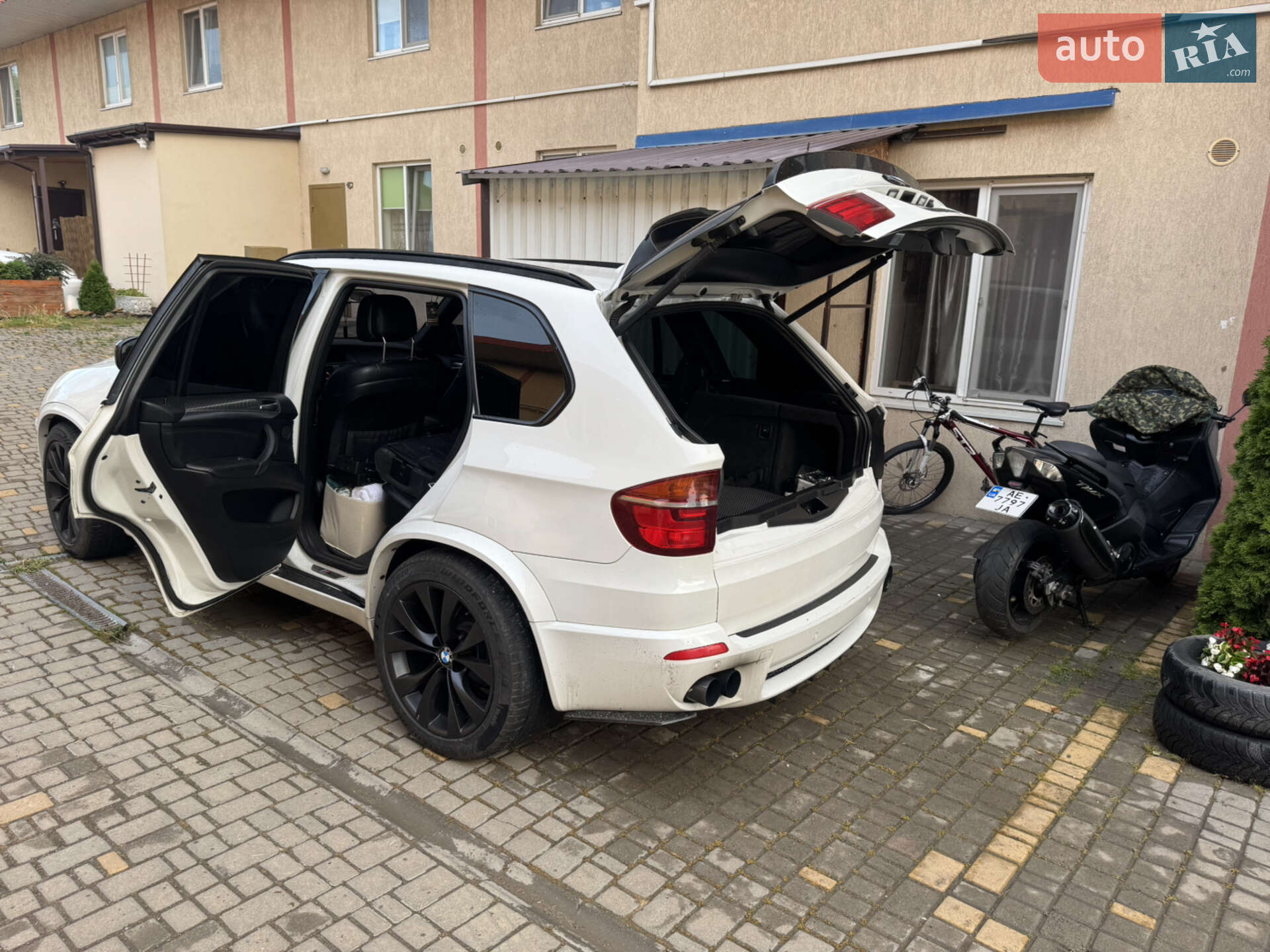 BMW X5 2010 VIN WBAZW61030LU99489 фото оголошення 3 з 3