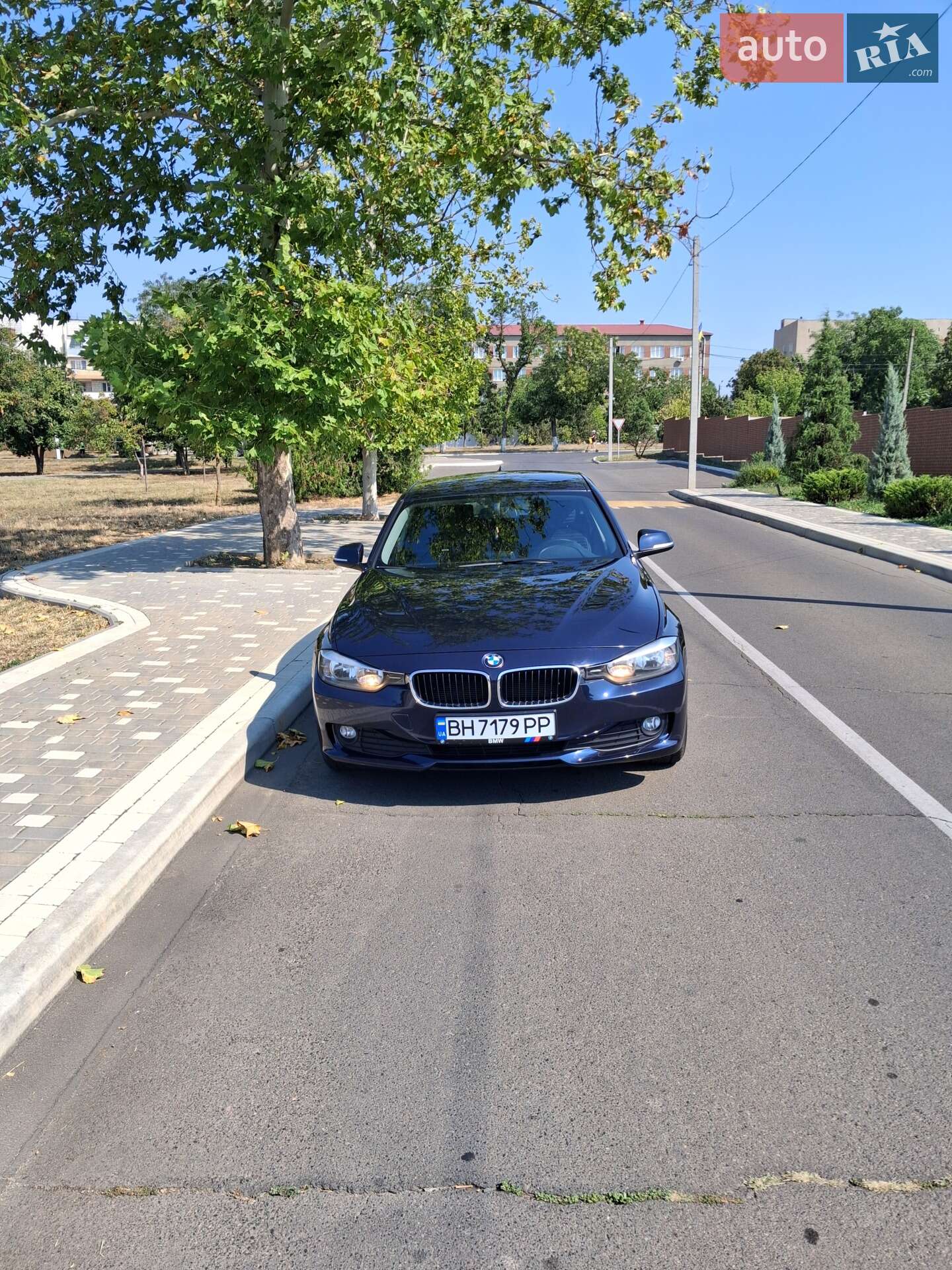 BMW 3 Series 2014 VIN WBA3K11050F858781 фото оголошення 3 з 39