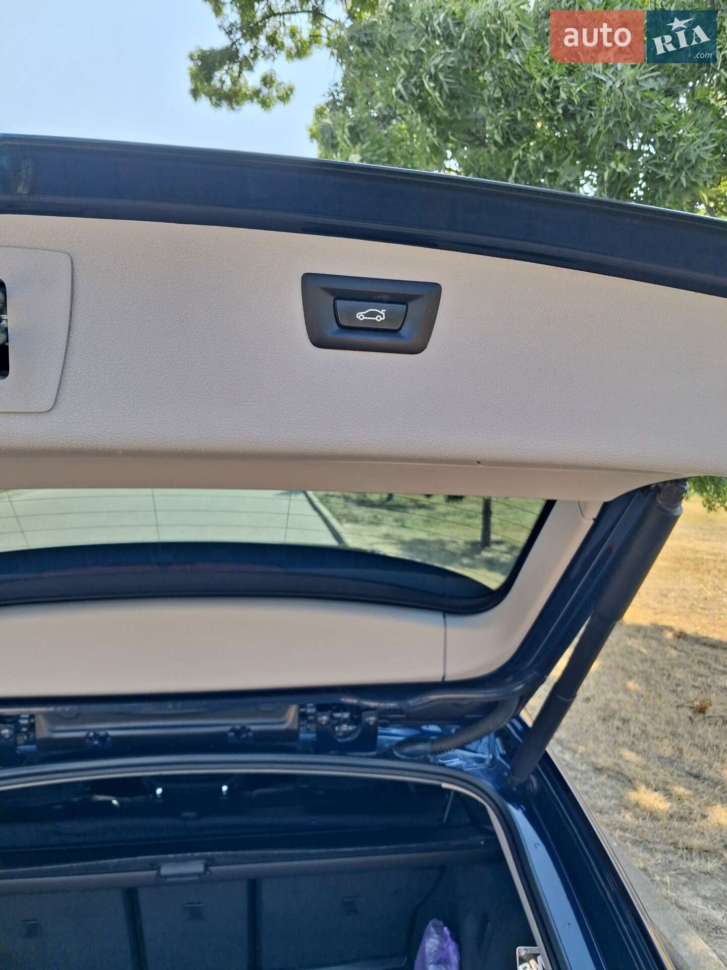 BMW 3 Series 2014 VIN WBA3K11050F858781 фото оголошення 18 з 39