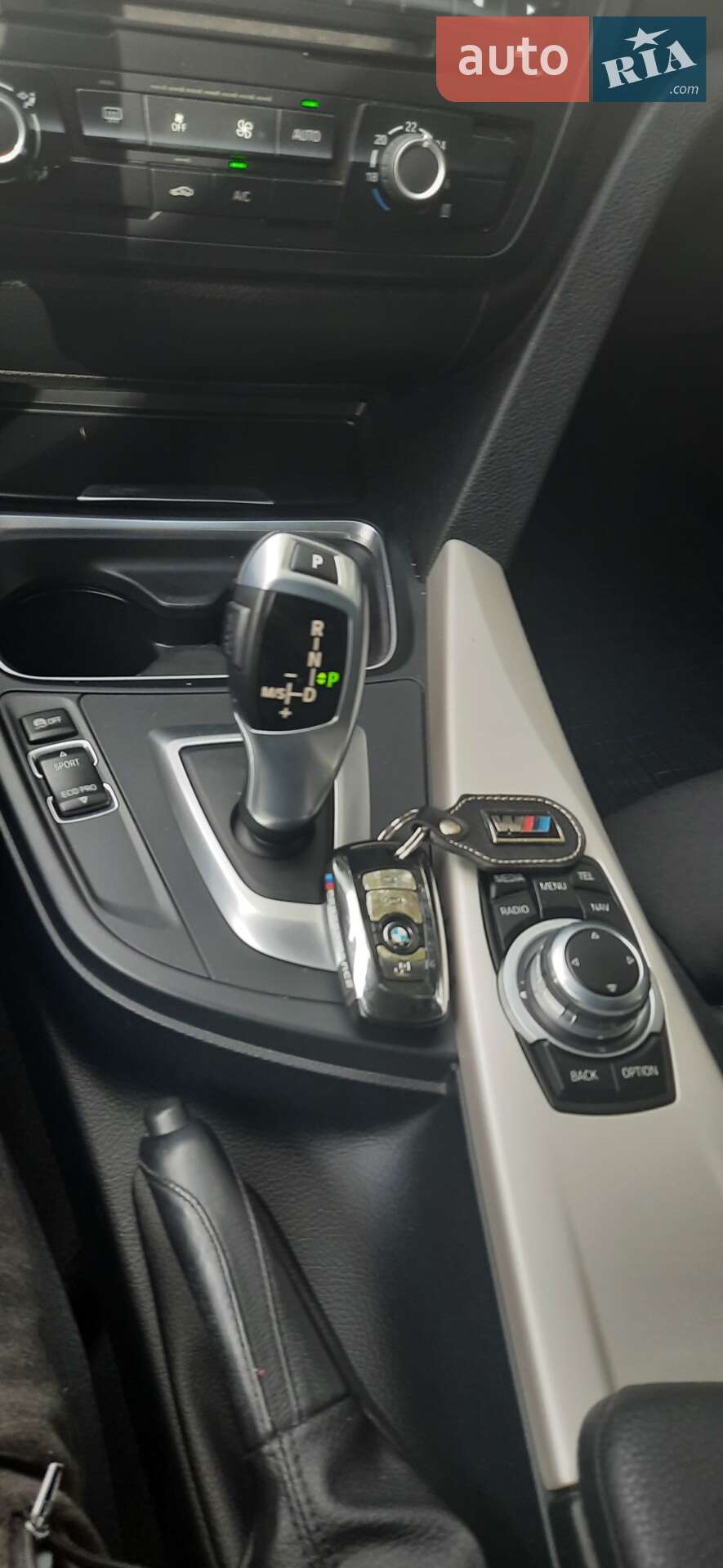 BMW 3 Series 2014 VIN WBA3K11050F858781 фото оголошення 31 з 39