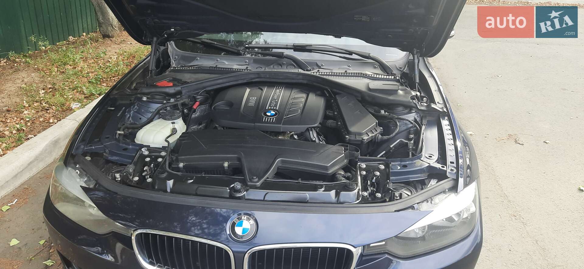BMW 3 Series 2014 VIN WBA3K11050F858781 фото оголошення 33 з 39