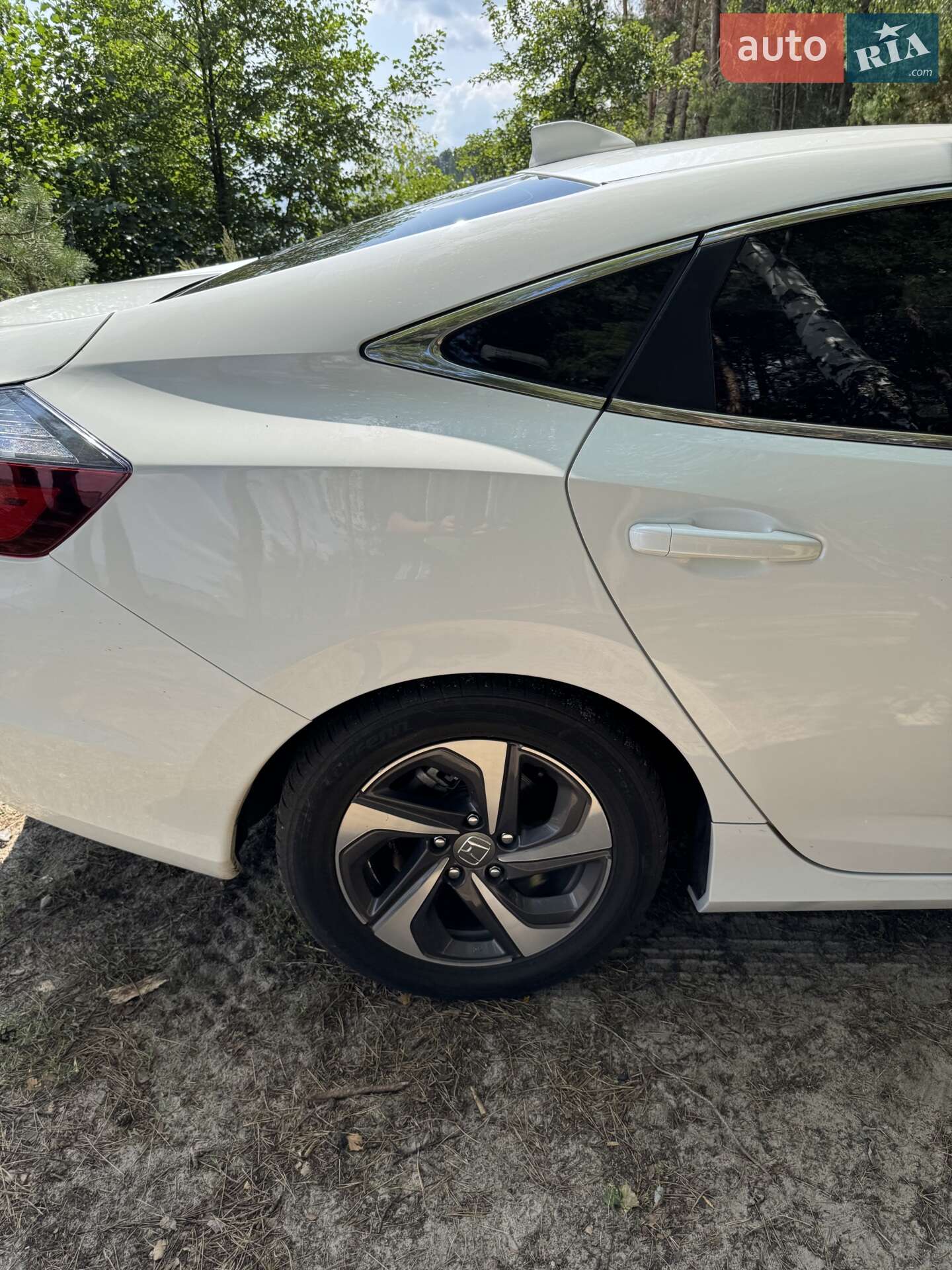 Honda Insight 2018 VIN 19XZE4F57KE004348 фото оголошення 24 з 68