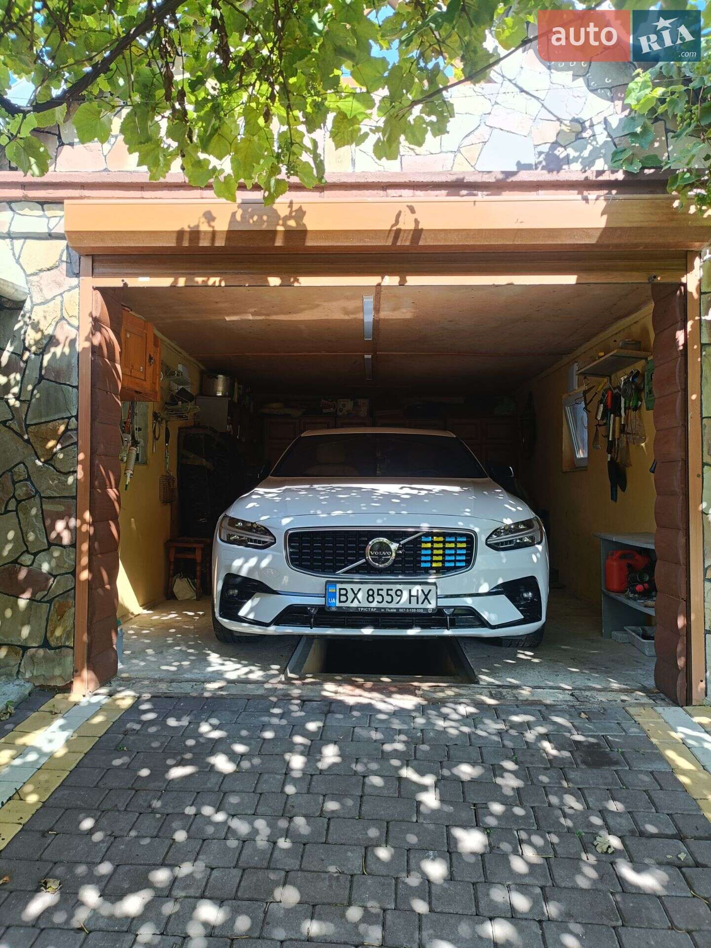 Volvo S90 2016 VIN YV1A22MK6H1010277 фото оголошення 60 з 60