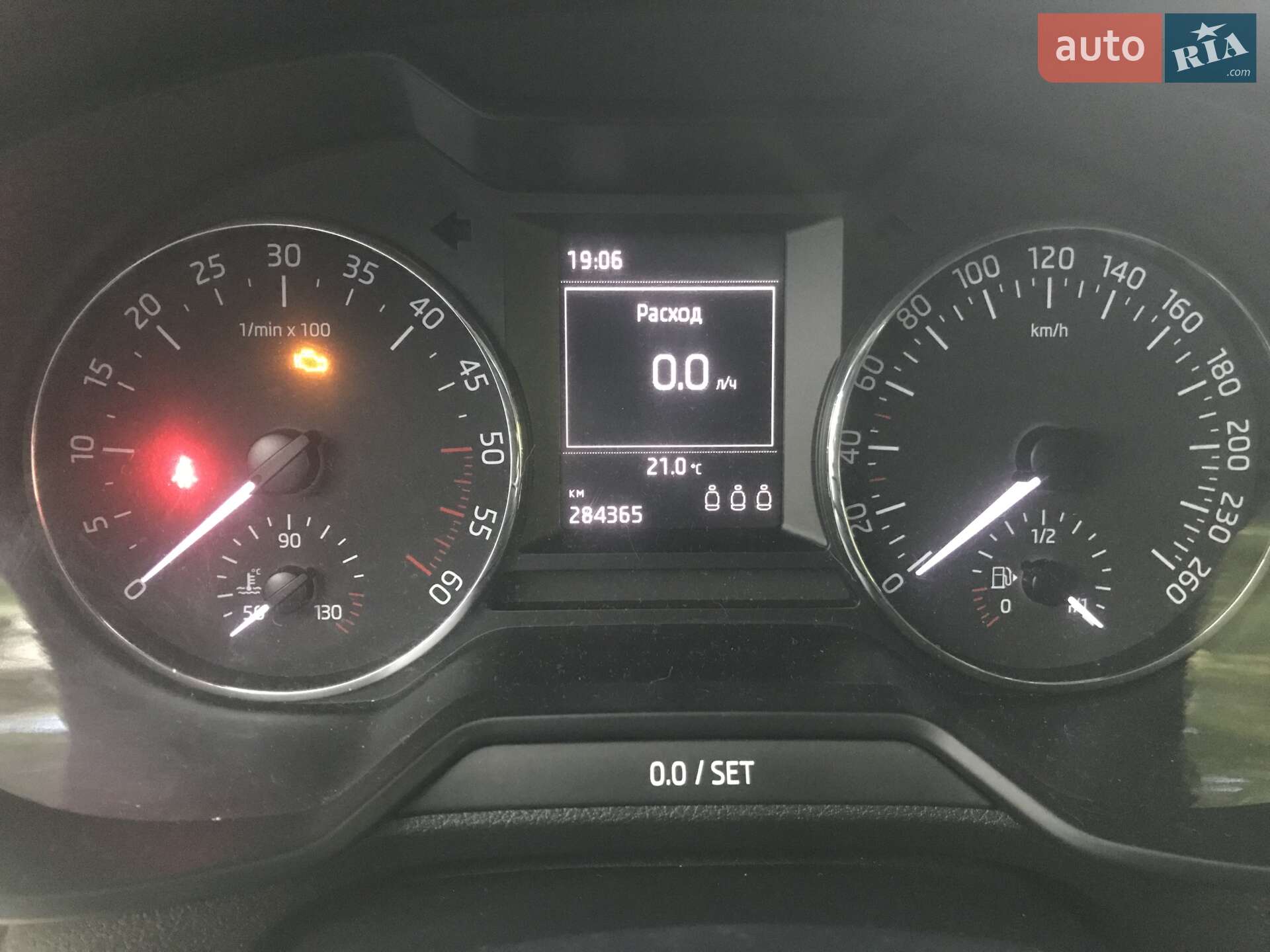 Skoda Octavia 2014 VIN TMBJG9NE3F0120411 фото оголошення 3 з 16