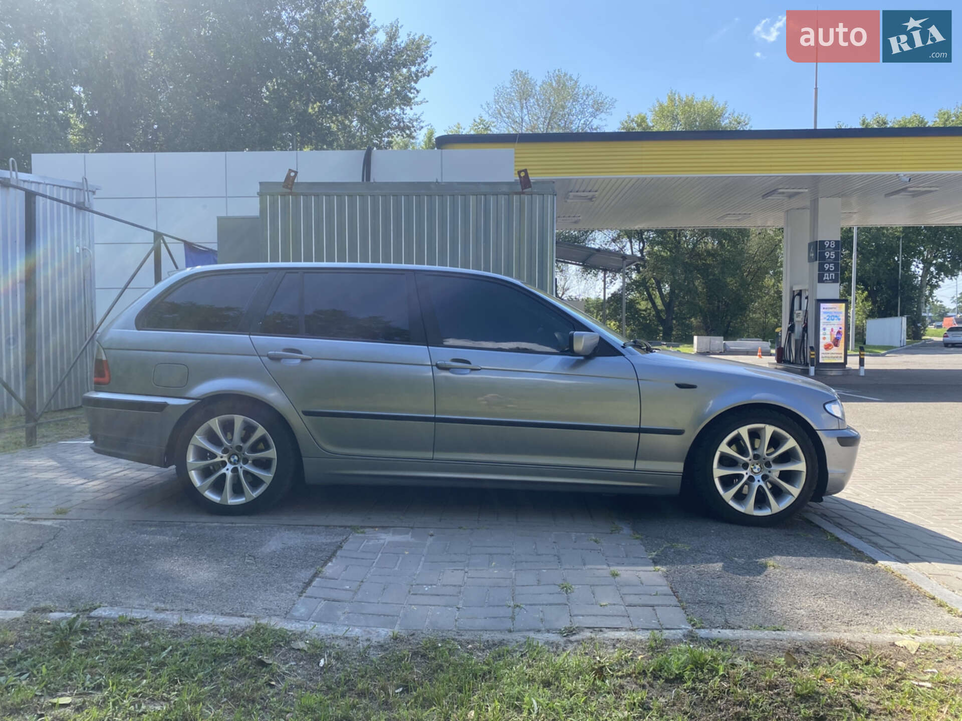 BMW 3 Series 2004 VIN WBAAP71000PN45790 фото оголошення 9 з 19