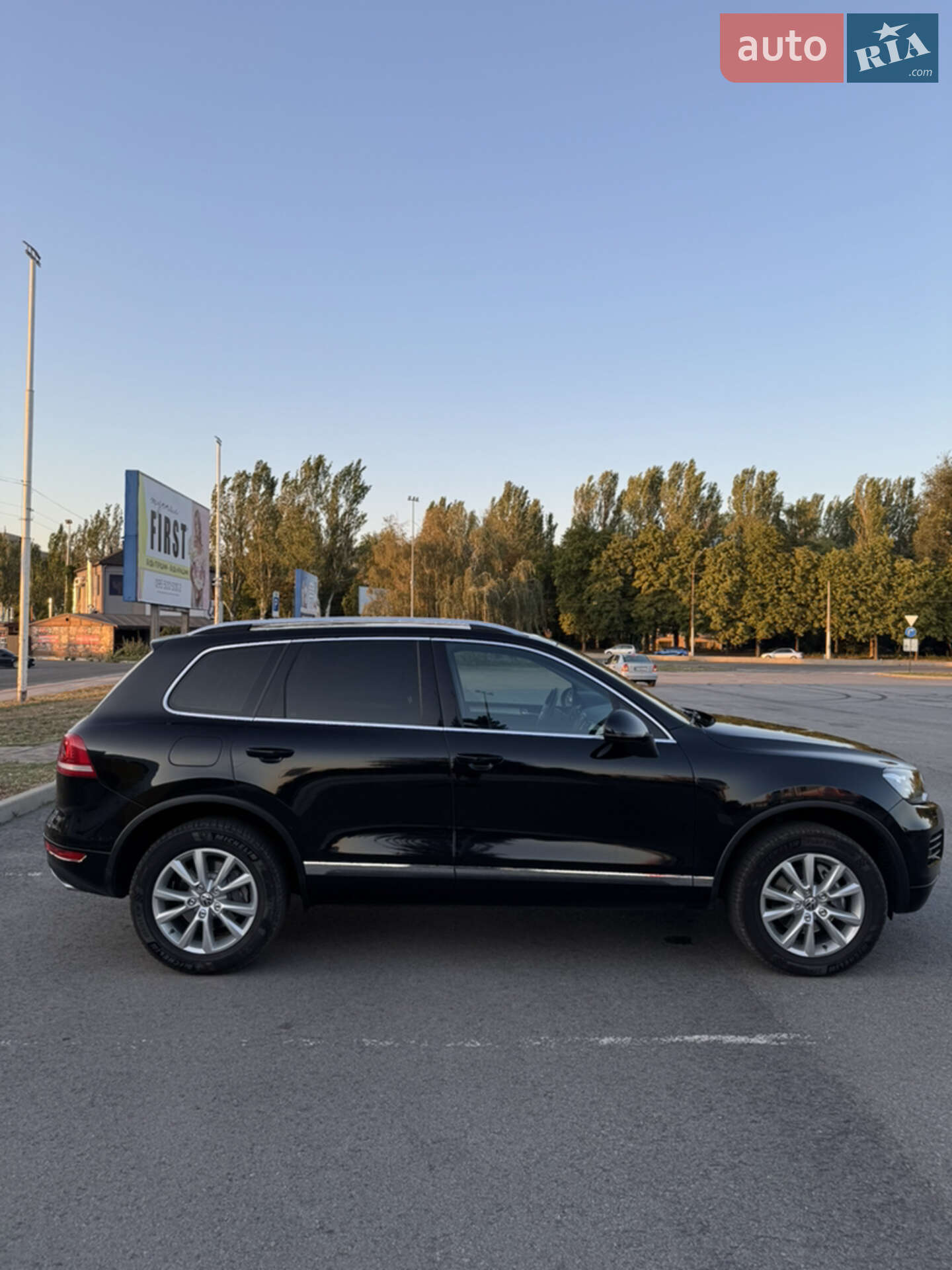 Volkswagen Touareg 2014 VIN WVGZZZ7PZED038871 фото оголошення 5 з 17