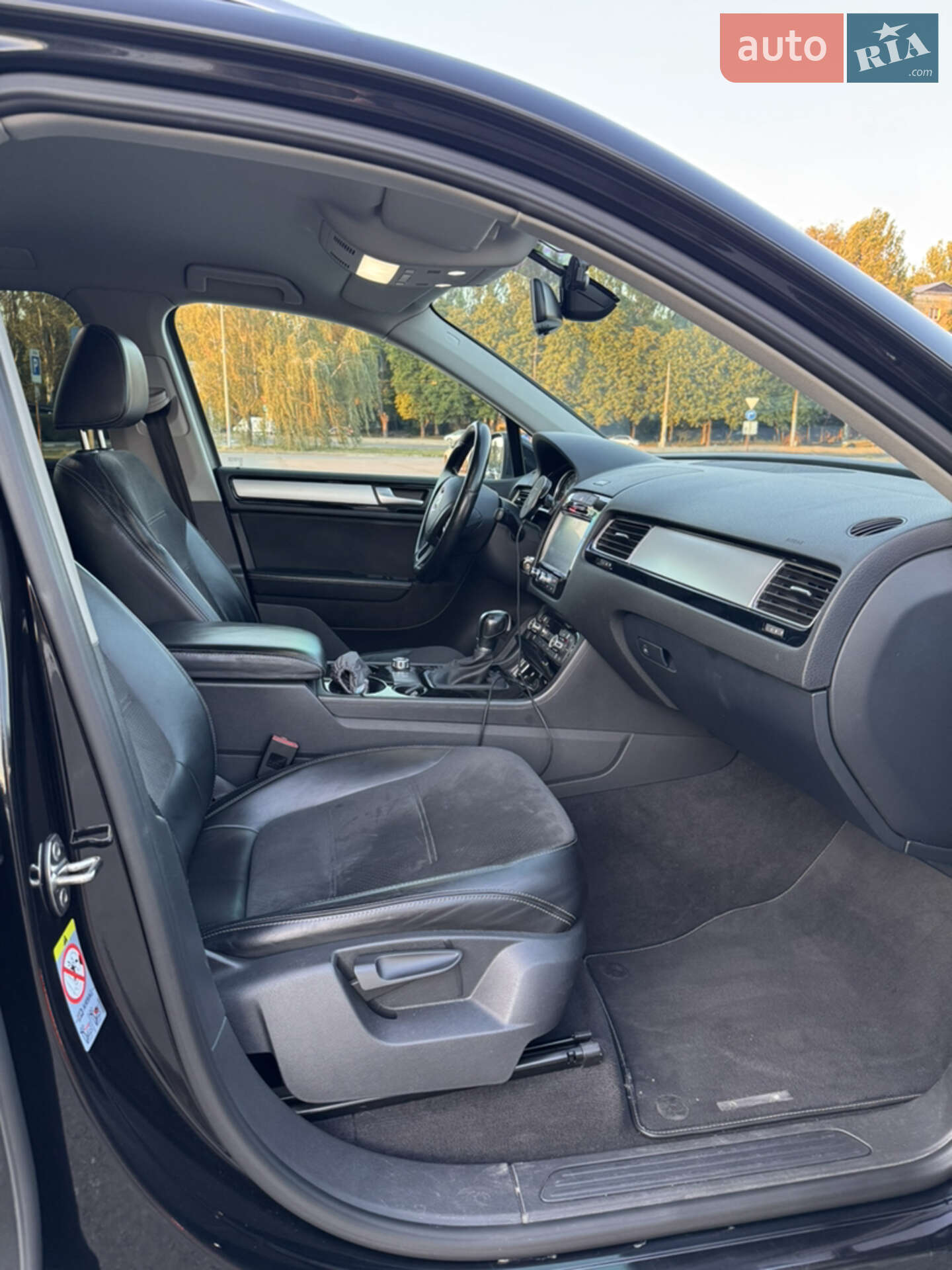 Volkswagen Touareg 2014 VIN WVGZZZ7PZED038871 фото оголошення 14 з 17