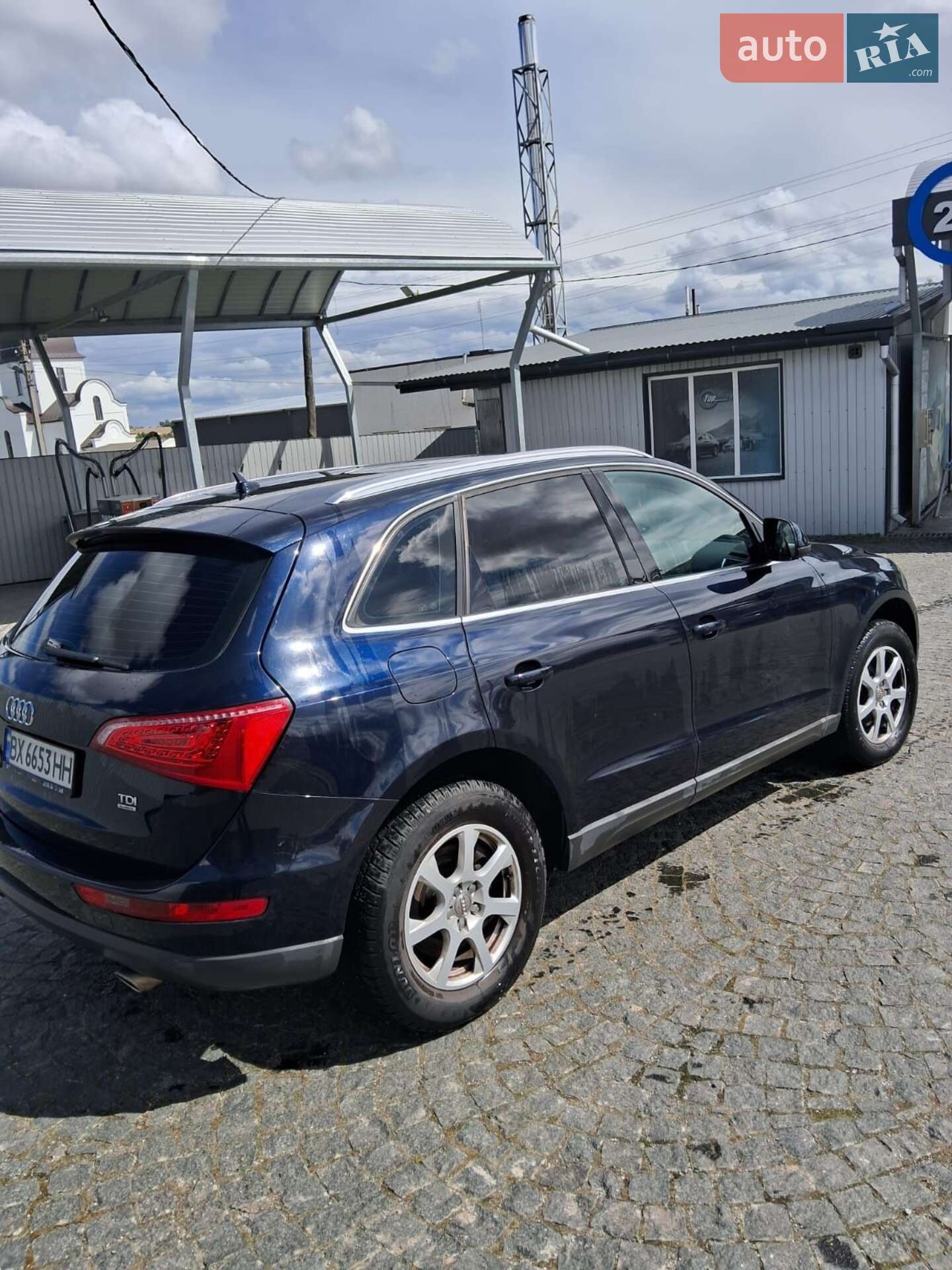 Audi Q5 2010 VIN WAUZZZ8R8BA016316 фото оголошення 4 з 15