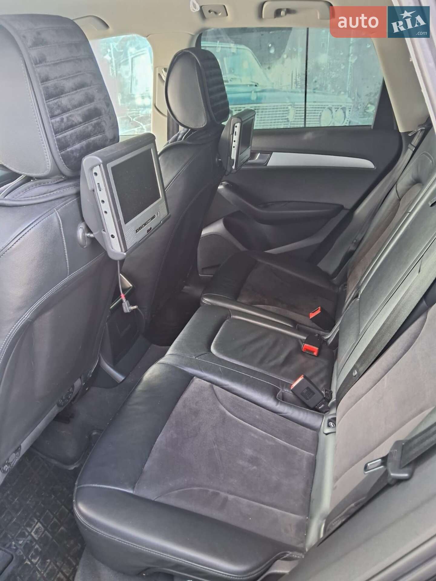 Audi Q5 2010 VIN WAUZZZ8R8BA016316 фото оголошення 7 з 15