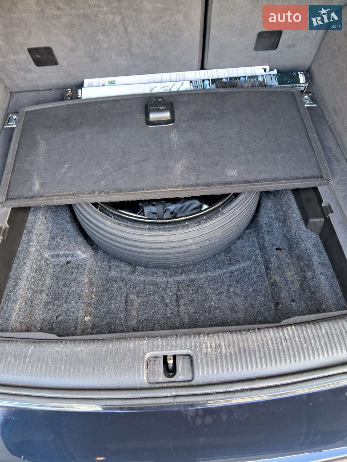 Audi Q5 2010 VIN WAUZZZ8R8BA016316 фото оголошення 9 з 15