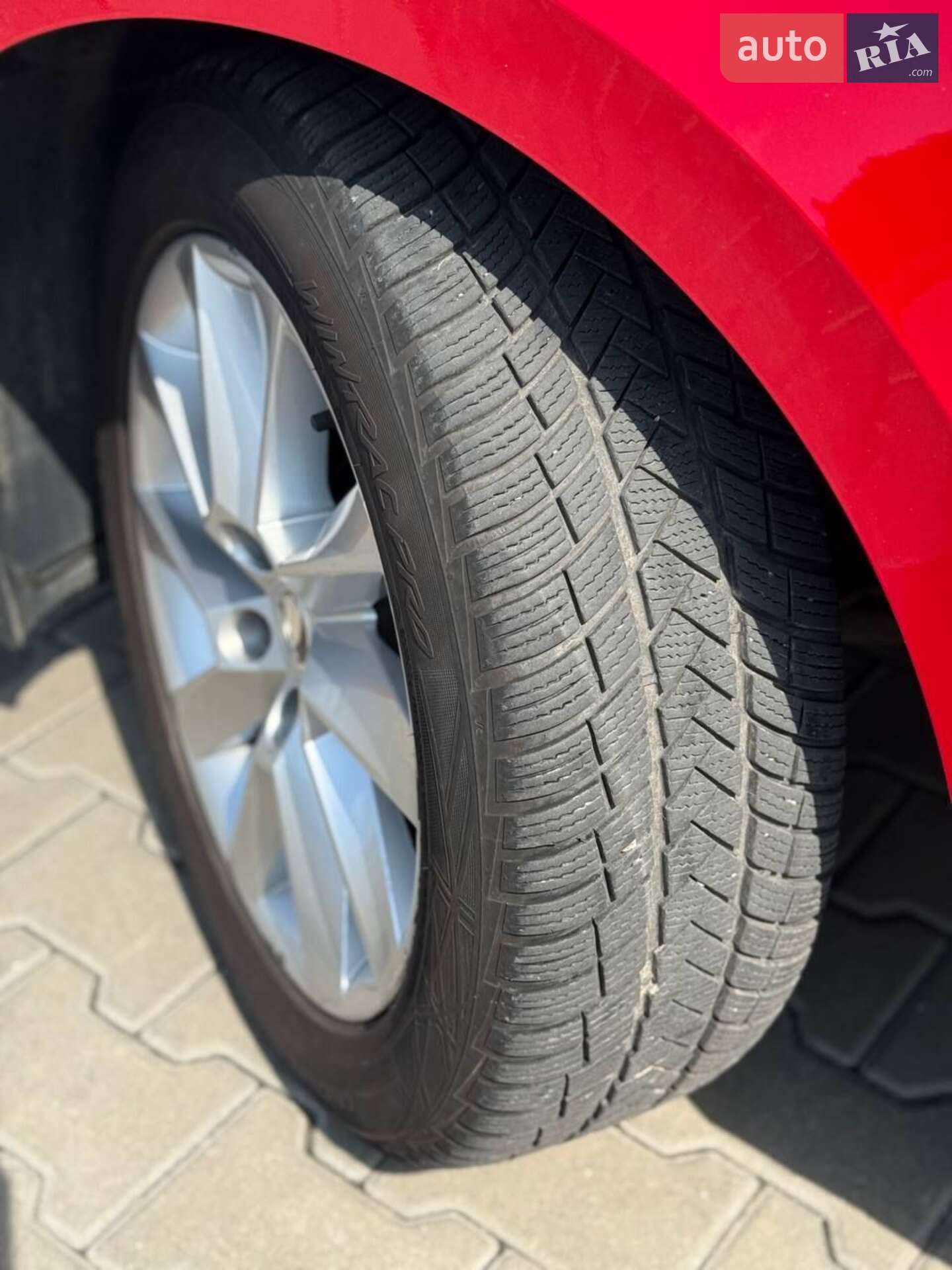 SKODA SUPERB 2018 VIN TMBCJ7NP8J7566019 фото оголошення 17 з 60