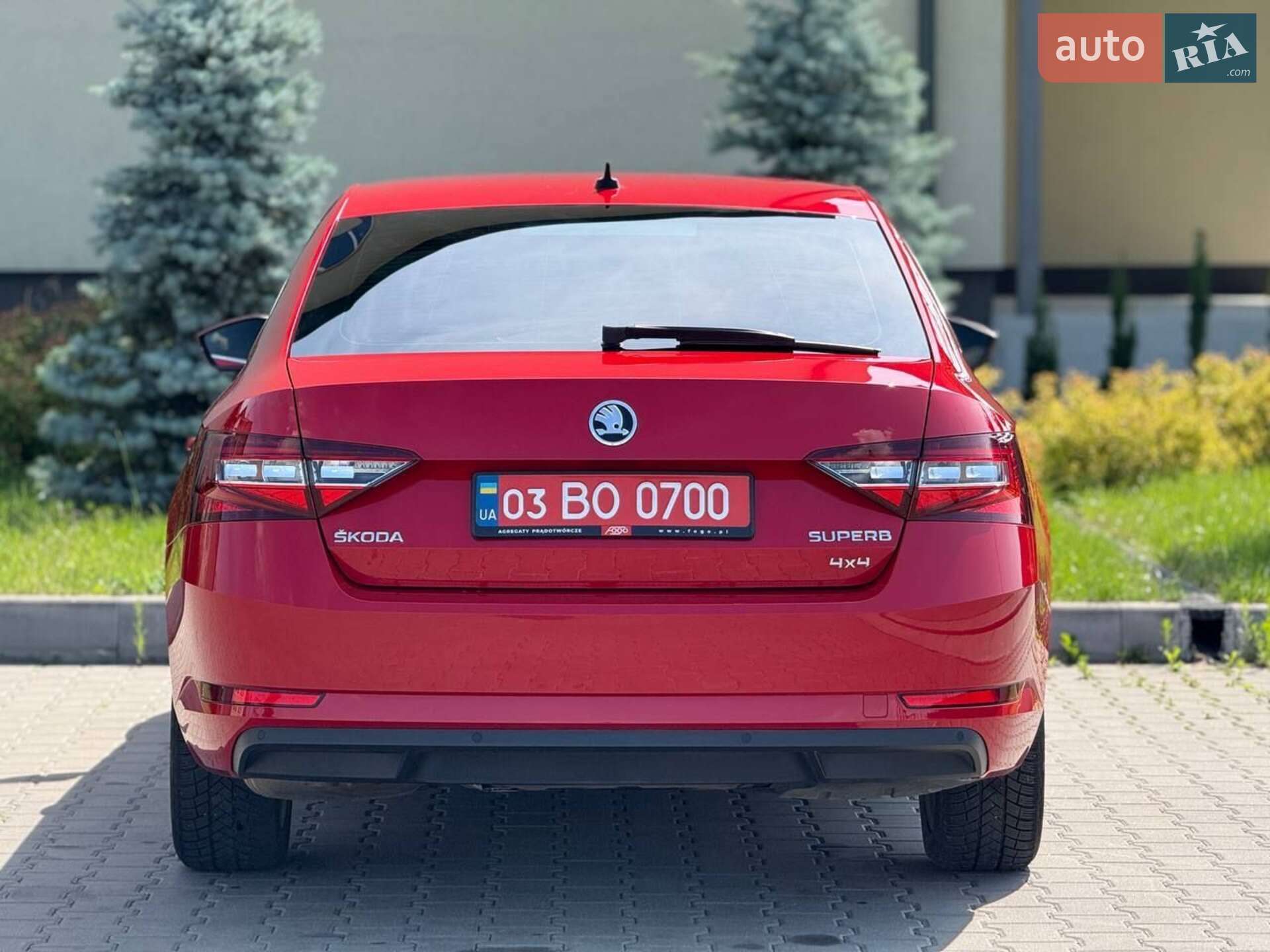 SKODA SUPERB 2018 VIN TMBCJ7NP8J7566019 фото оголошення 18 з 60