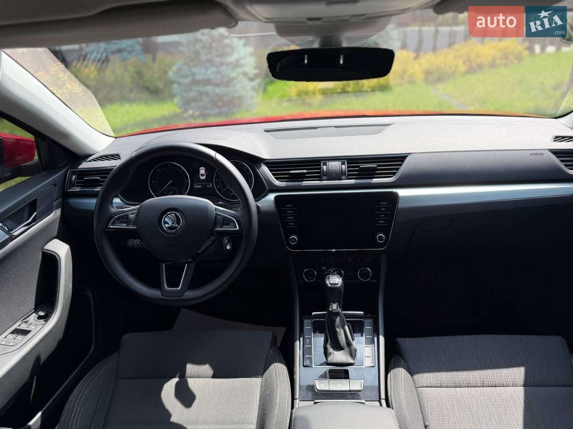 SKODA SUPERB 2018 VIN TMBCJ7NP8J7566019 фото оголошення 43 з 60