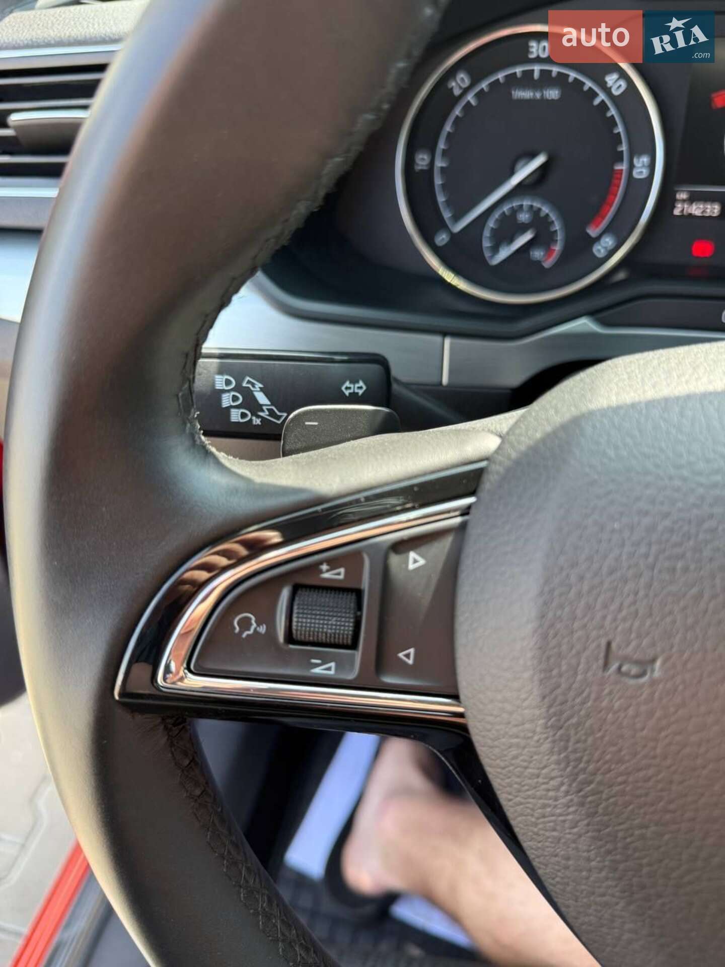SKODA SUPERB 2018 VIN TMBCJ7NP8J7566019 фото оголошення 58 з 60