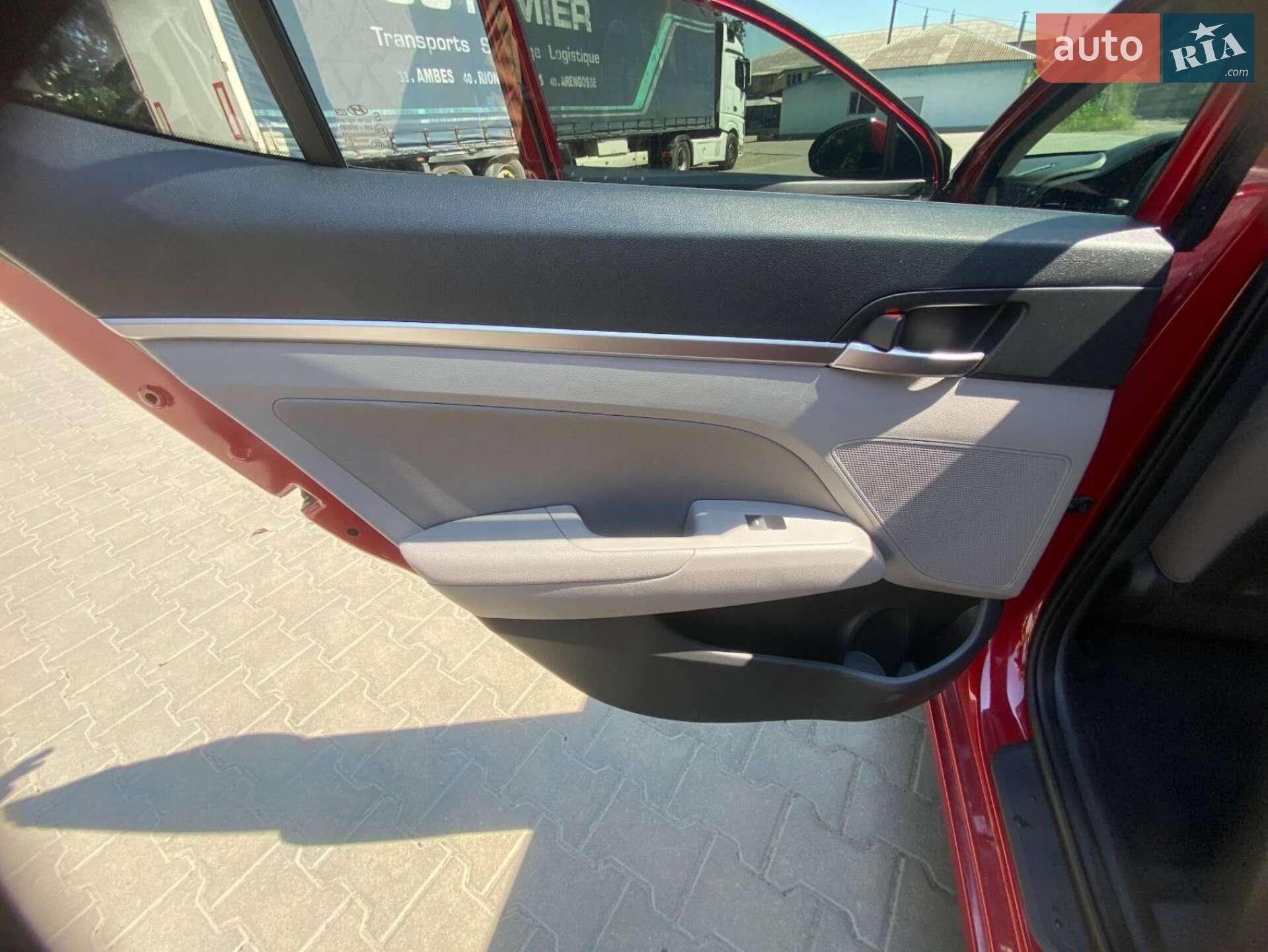 Hyundai Elantra 2018 VIN KMHD84LF7KU809651 фото оголошення 24 з 34