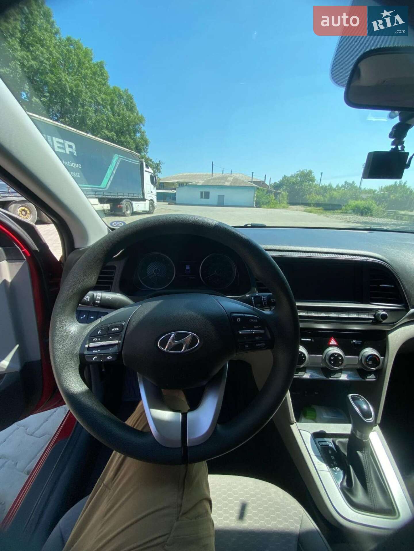 Hyundai Elantra 2018 VIN KMHD84LF7KU809651 фото оголошення 27 з 34