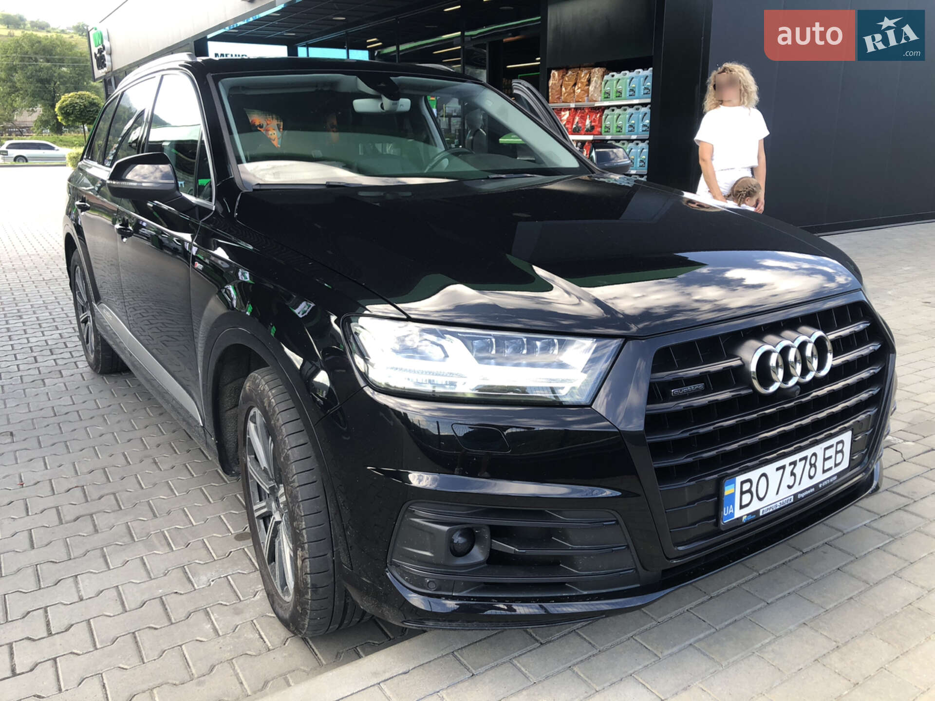 Audi Q7 2015 VIN WA1LAAF70HD000468 фото оголошення 5 з 96